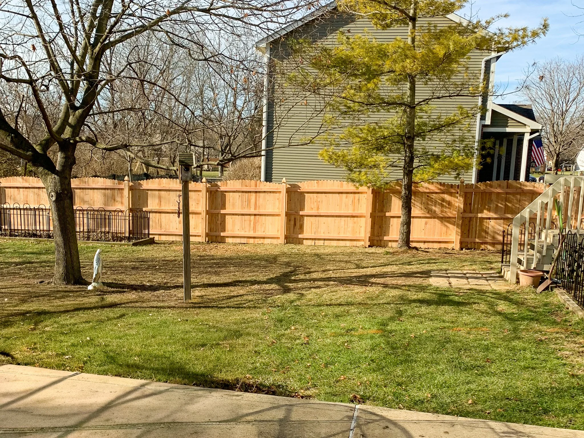 6'-Privacy-DE Arch-Cedar-190.jpg