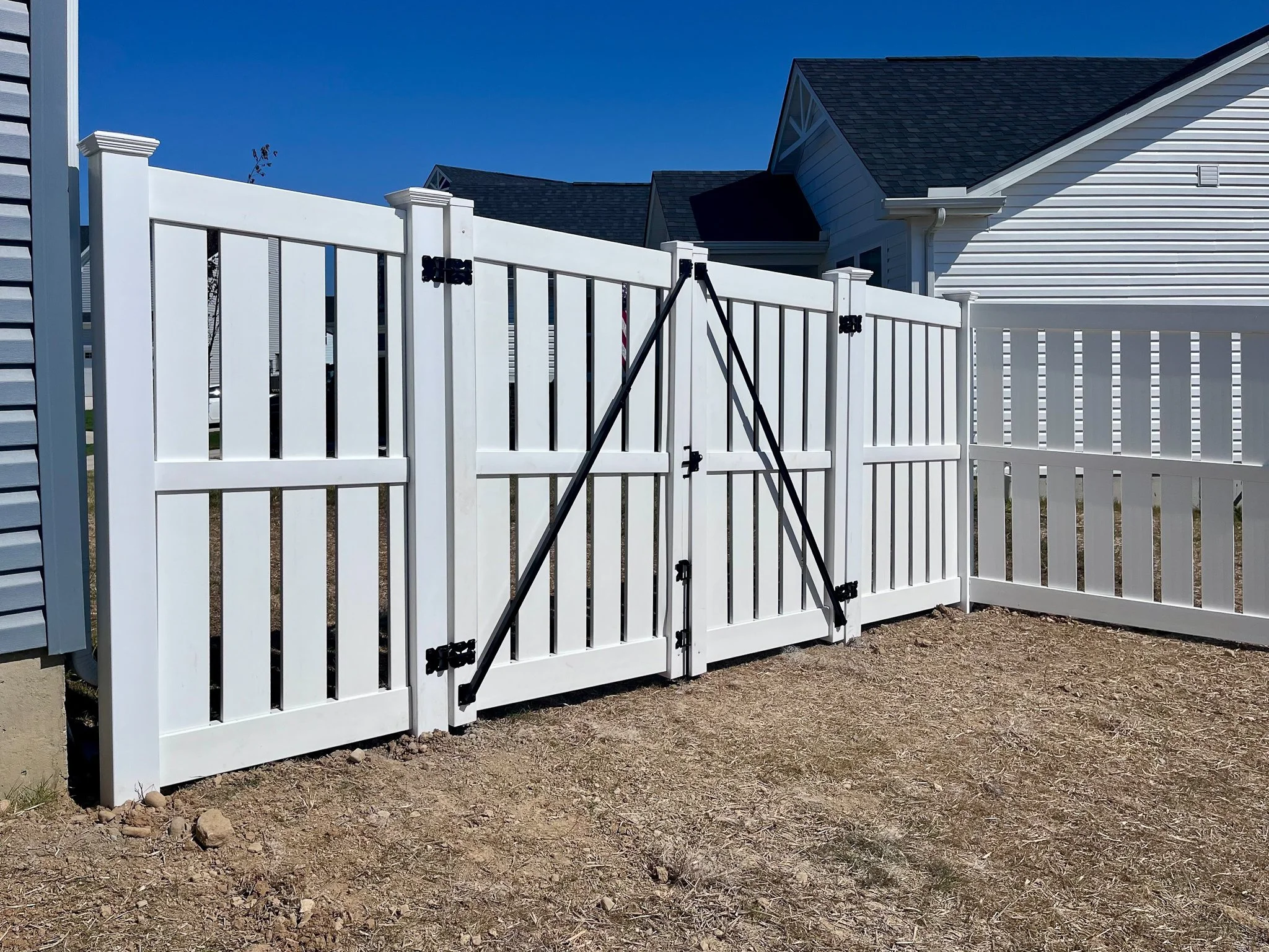 6' SemPrivacy-Traditional-Vinyl-198.jpg