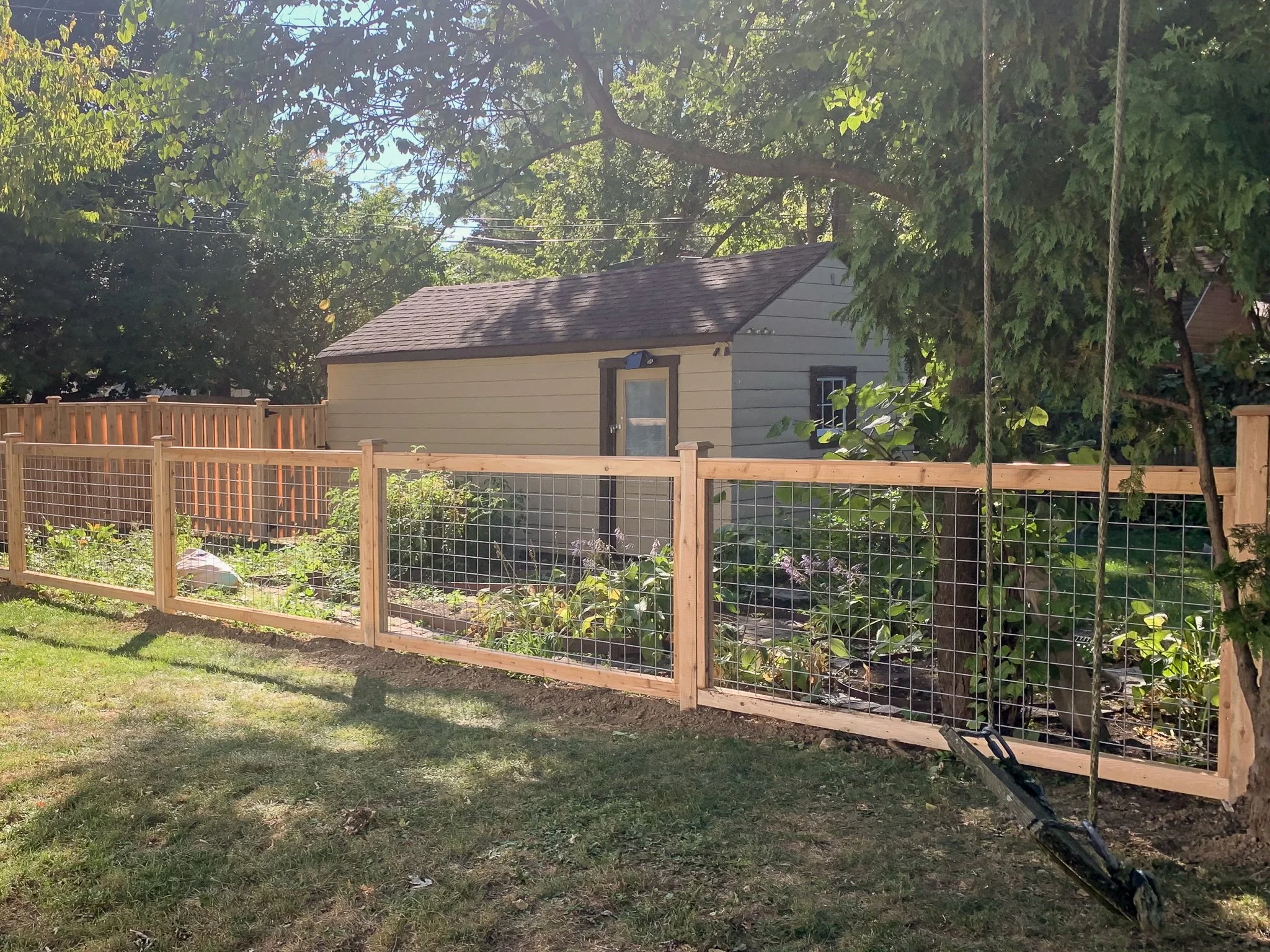 4' Custom Traditional Rail -16.jpg