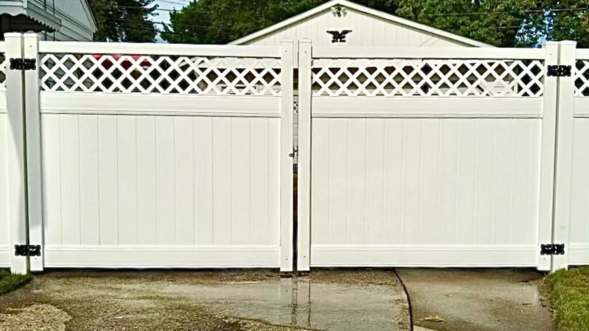 6' Custom Gate-Privacy-Cross Lattice-Vinyl-177.jpg