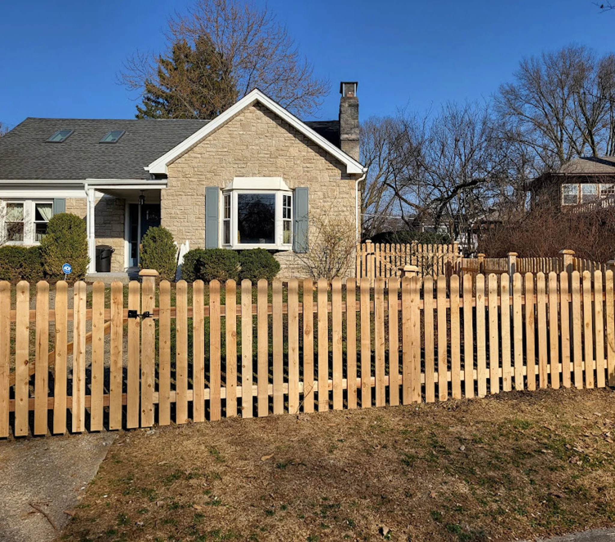 4'-Picket-DE Straight-Cedar-257.jpg