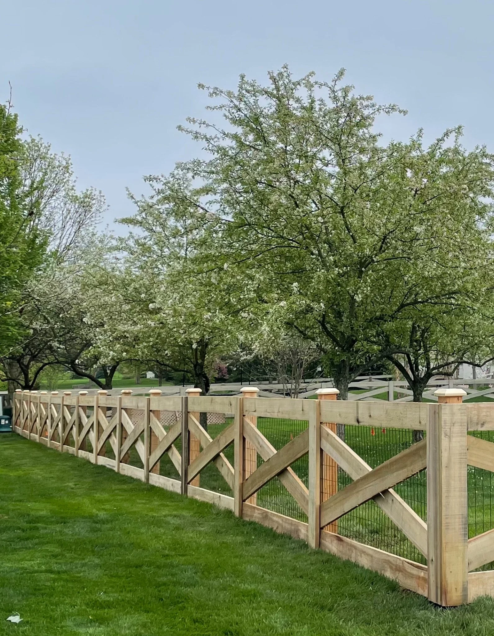 4'-Ranch Rail-Cross Buck-Wood-32.jpg