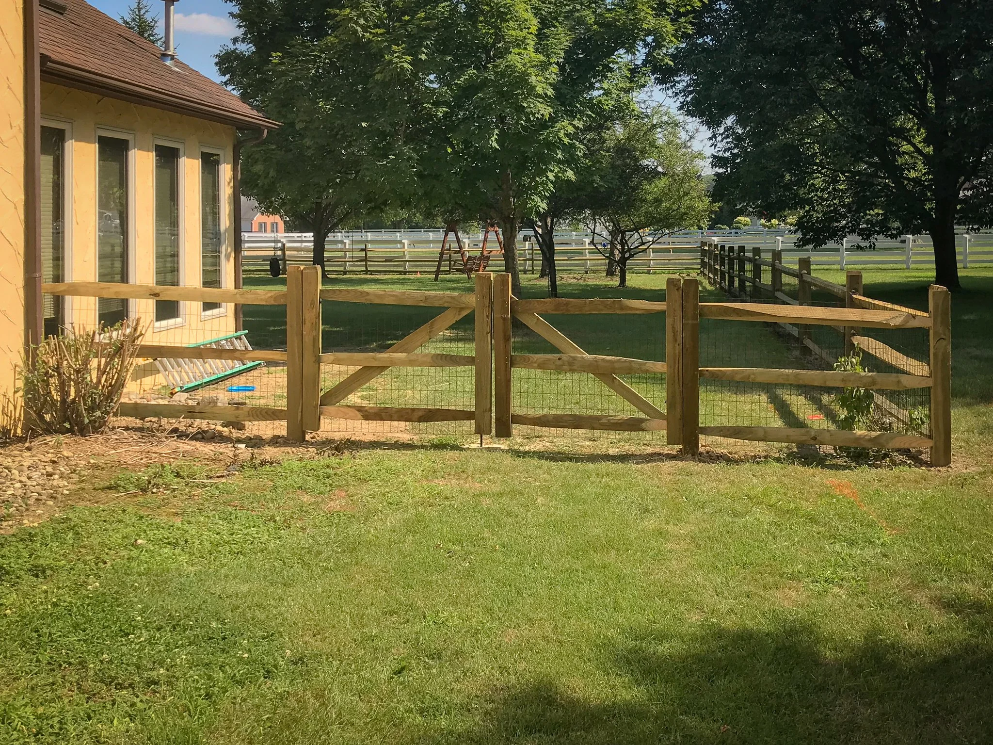 4'-Split Rail-3 Rail-Wood-09.jpg