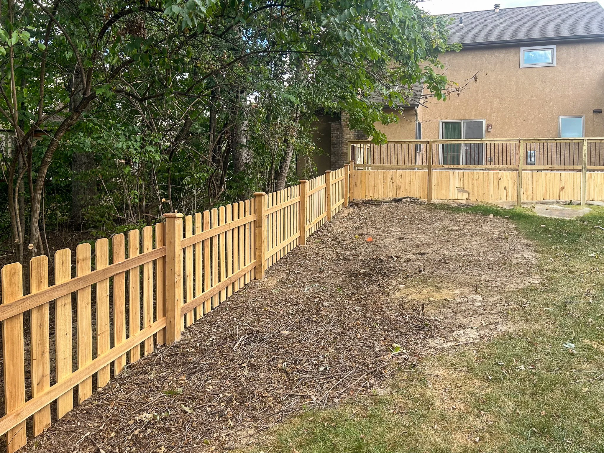 4'-Picket-DE Straight-Cedar-281.jpg