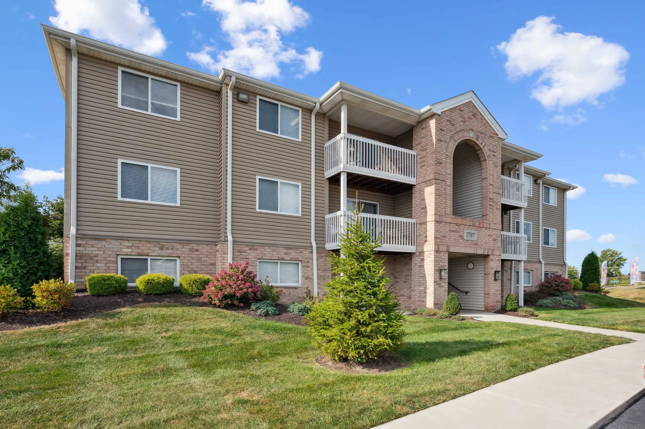 Honey Creek - 04.jpg