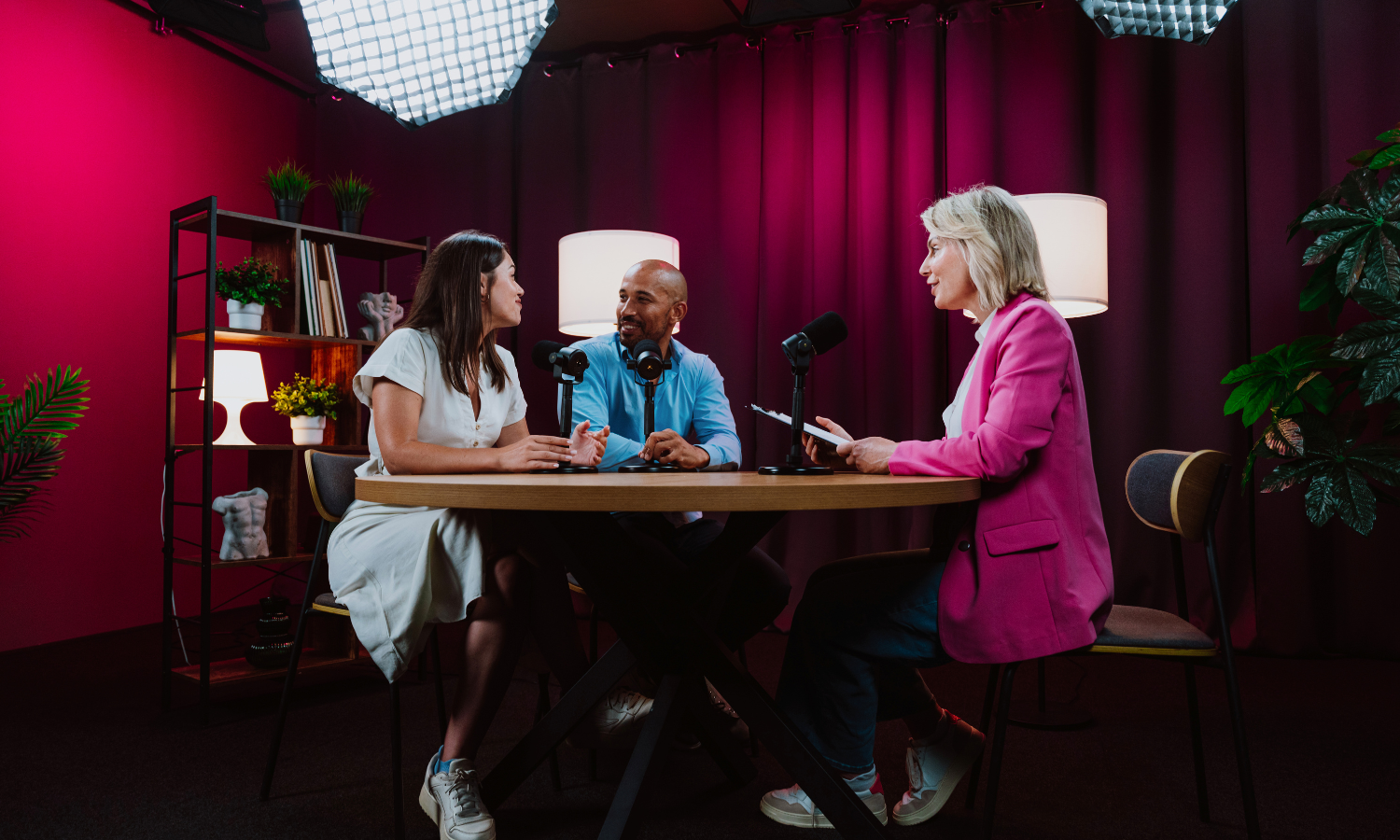 Small Event Room (18).png