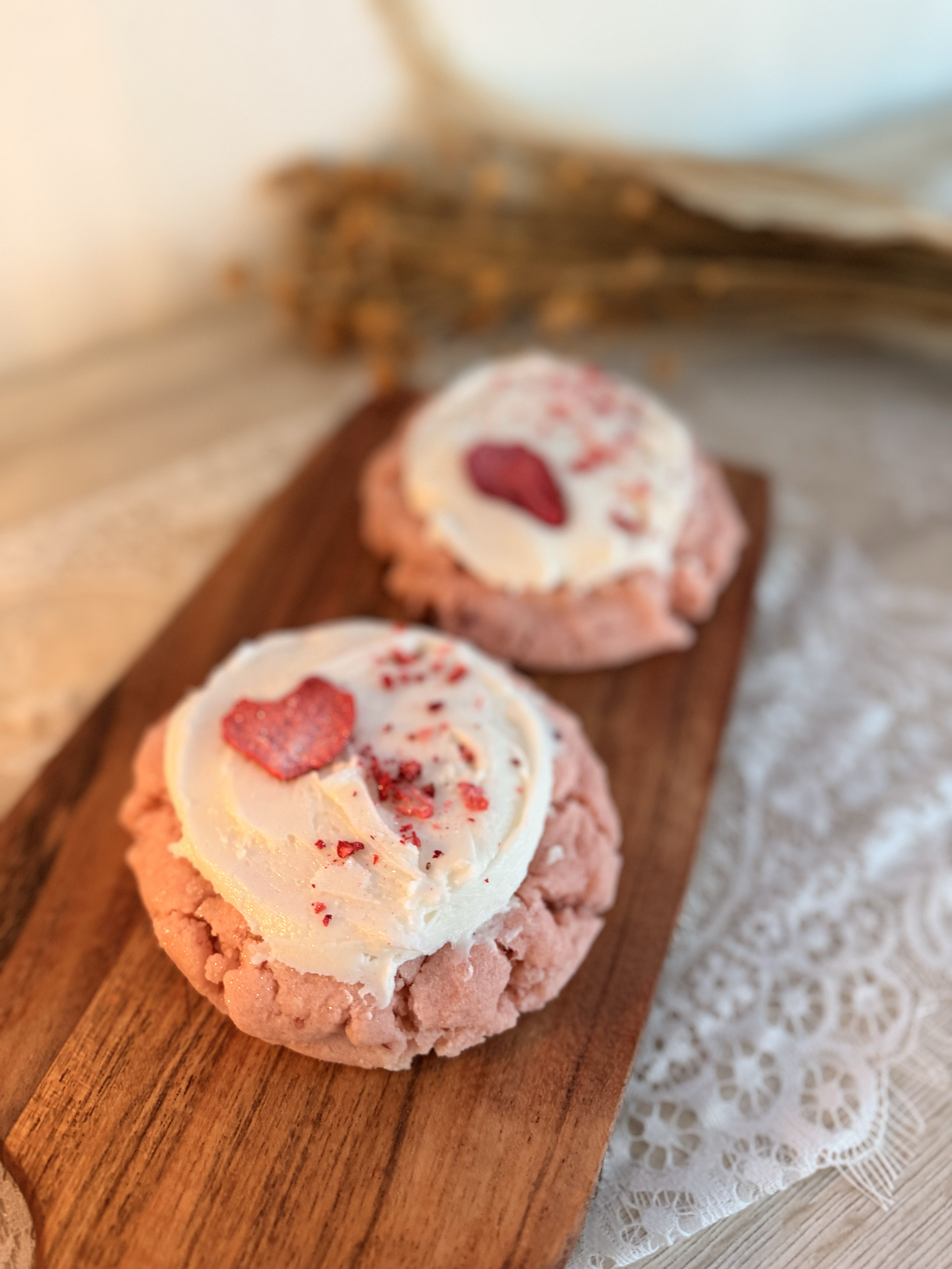 strawberry cookie