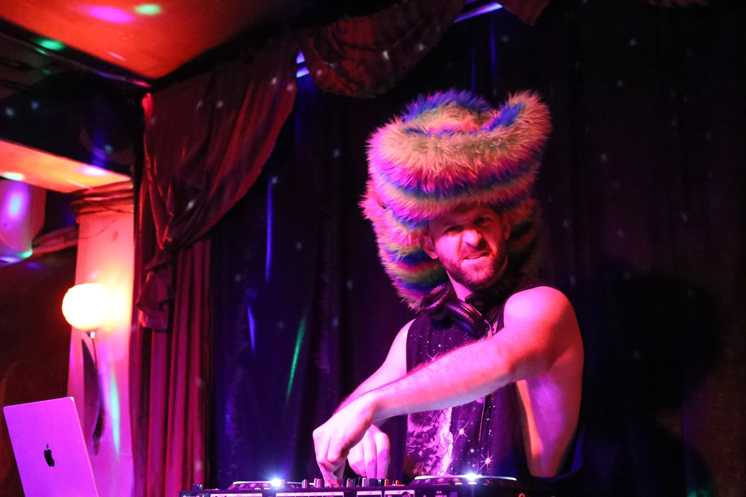 Rave the Ruba-018.jpg