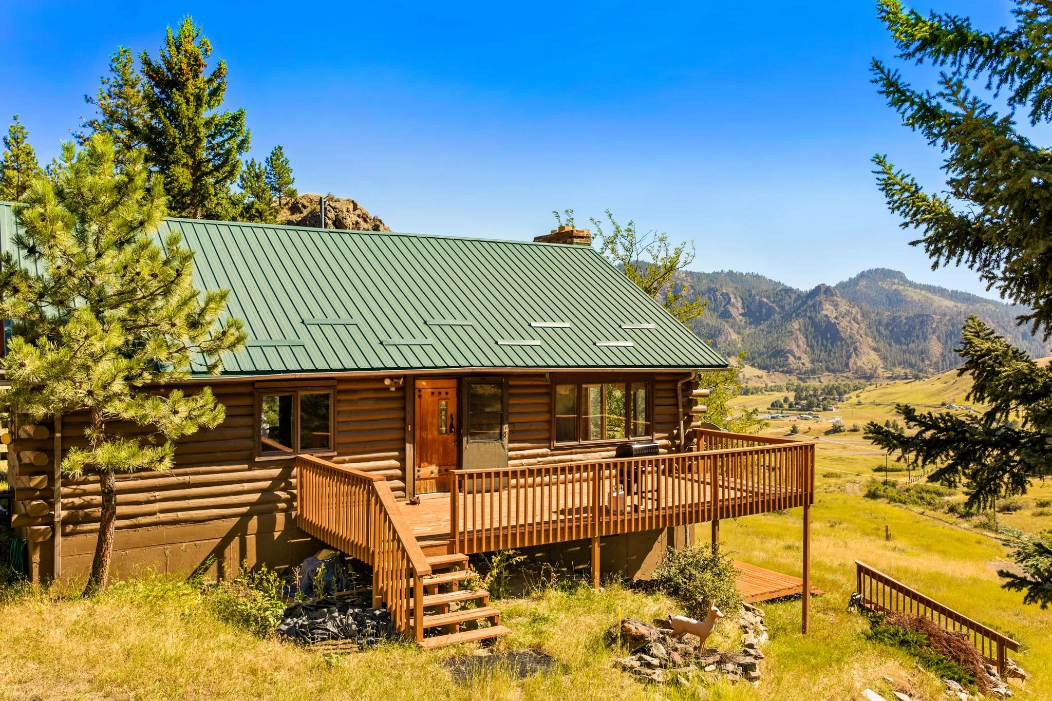 Montana Cabins Near Me.jpg