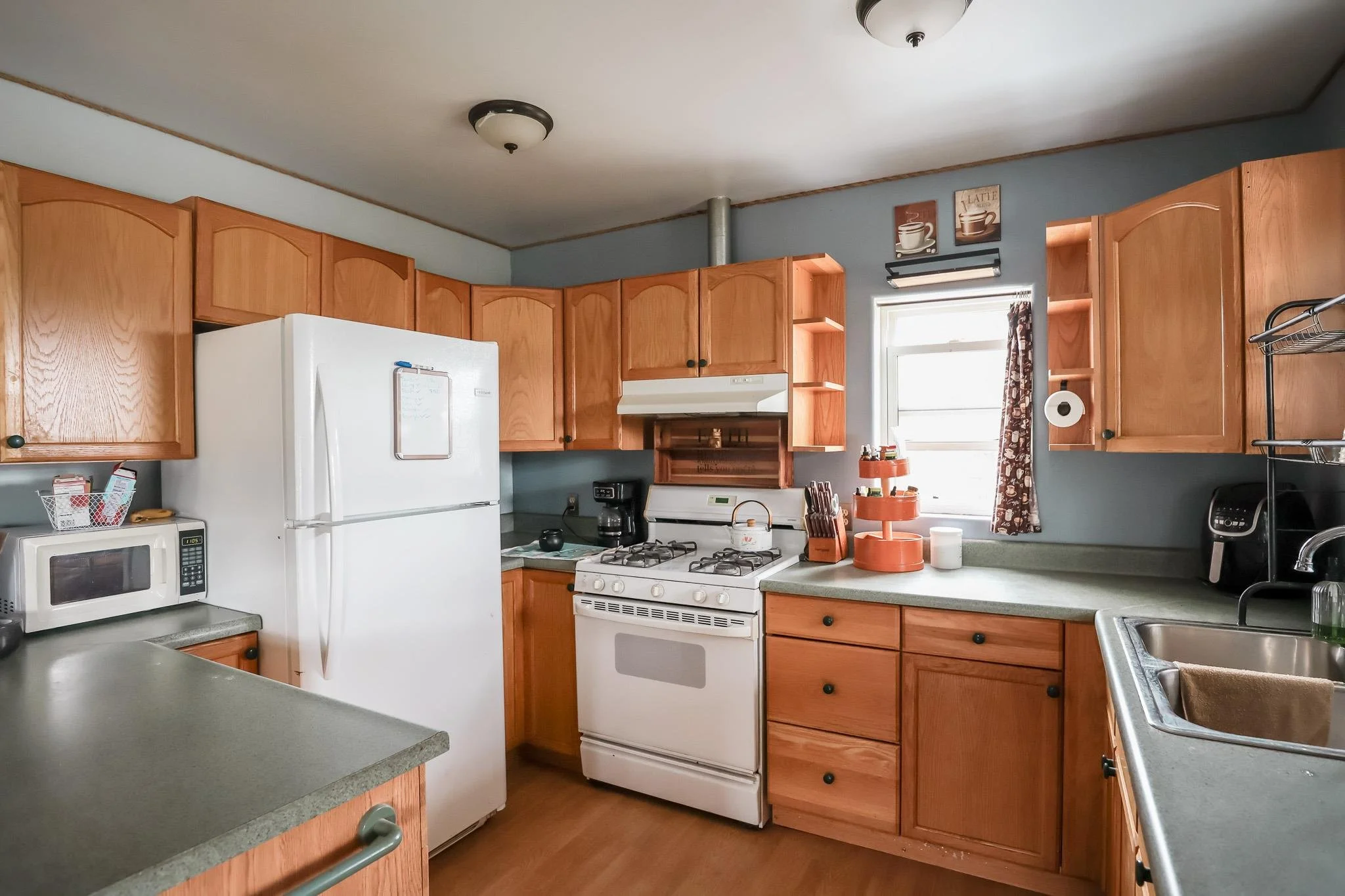 Montana kitchen.jpg