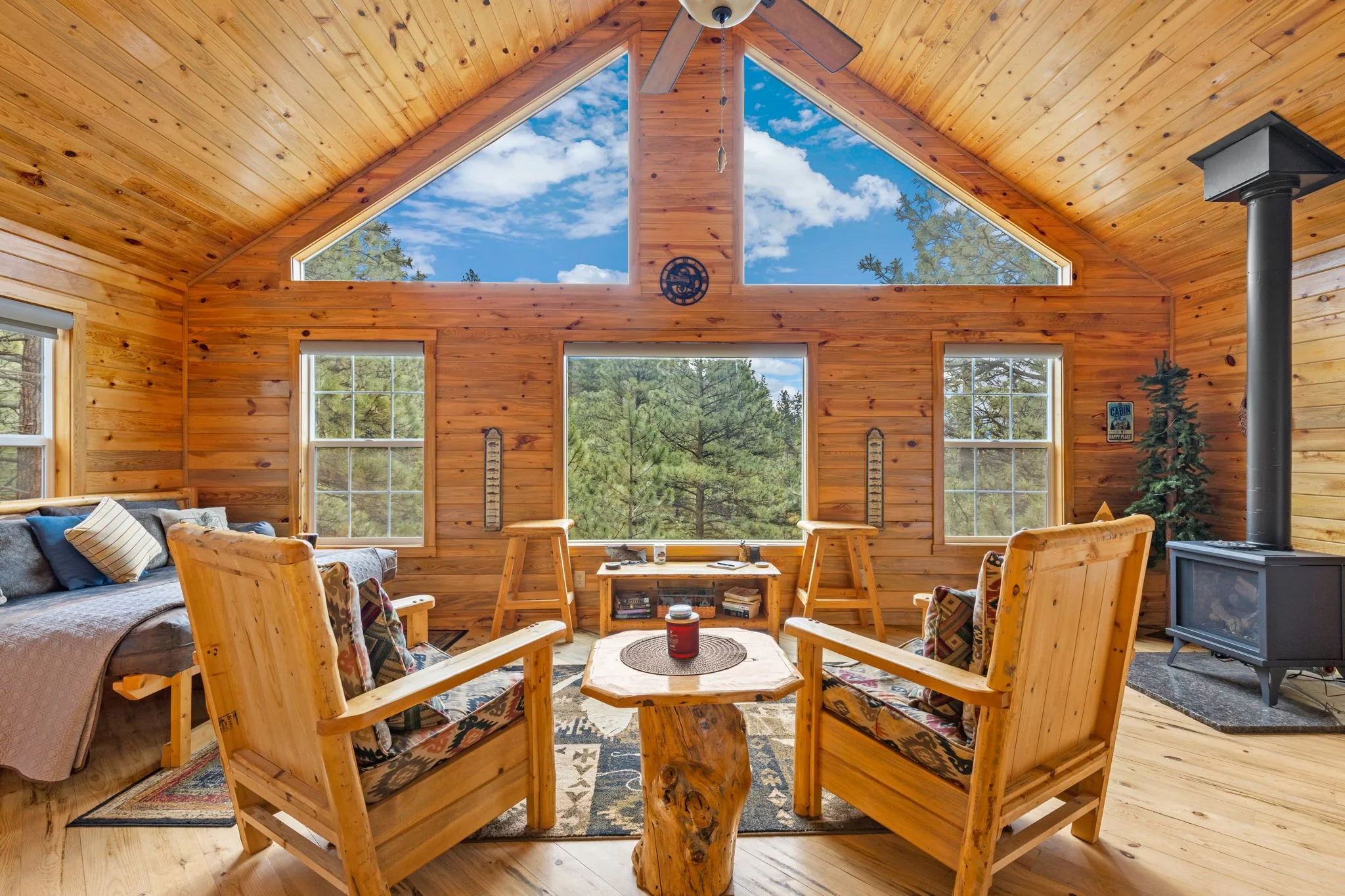 Montana off grid cabin rental.jpg