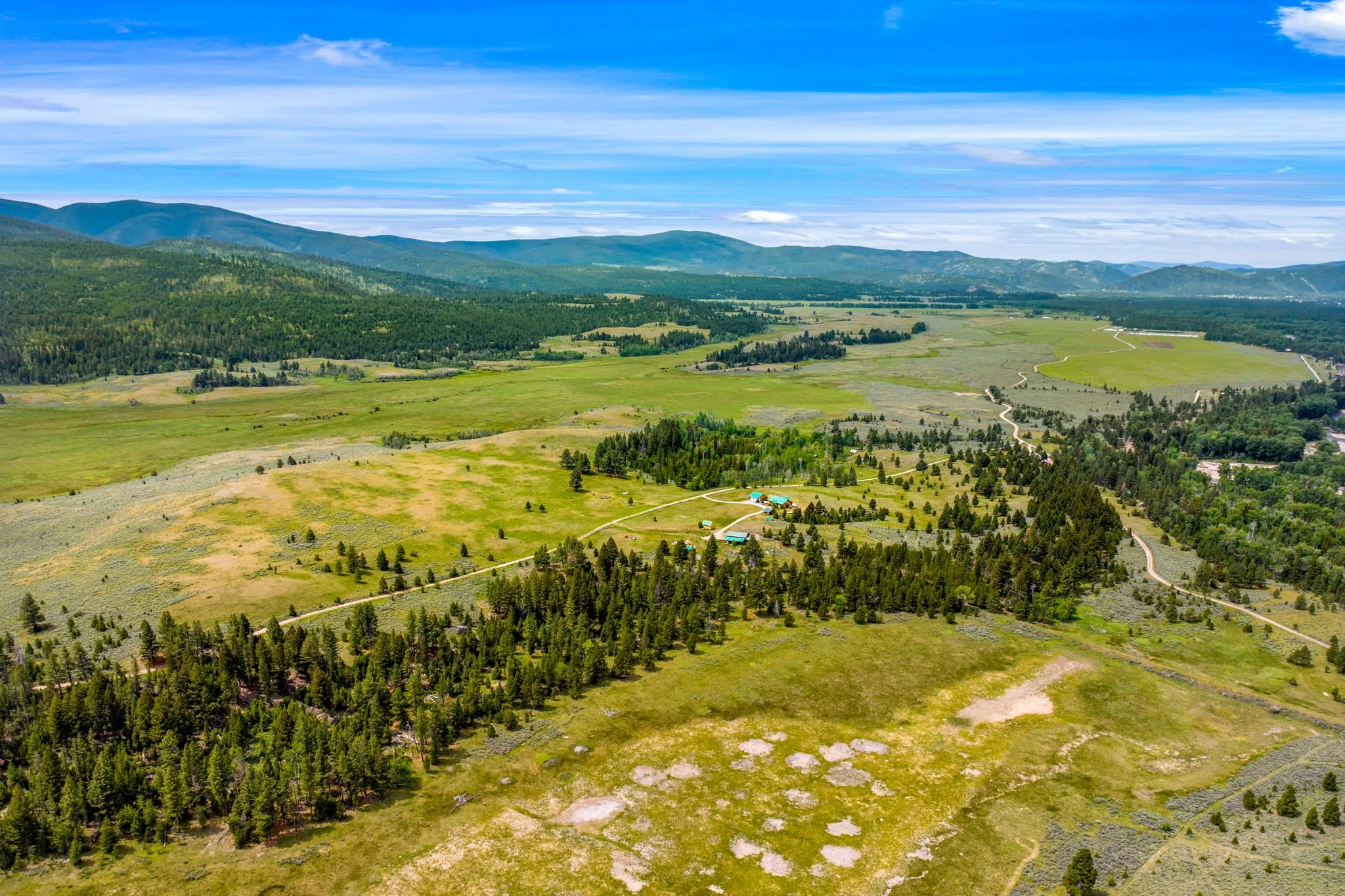 37-web-or-mls-REP-Space-3358-Strandskov-Road-Lincoln-MT (37).jpg