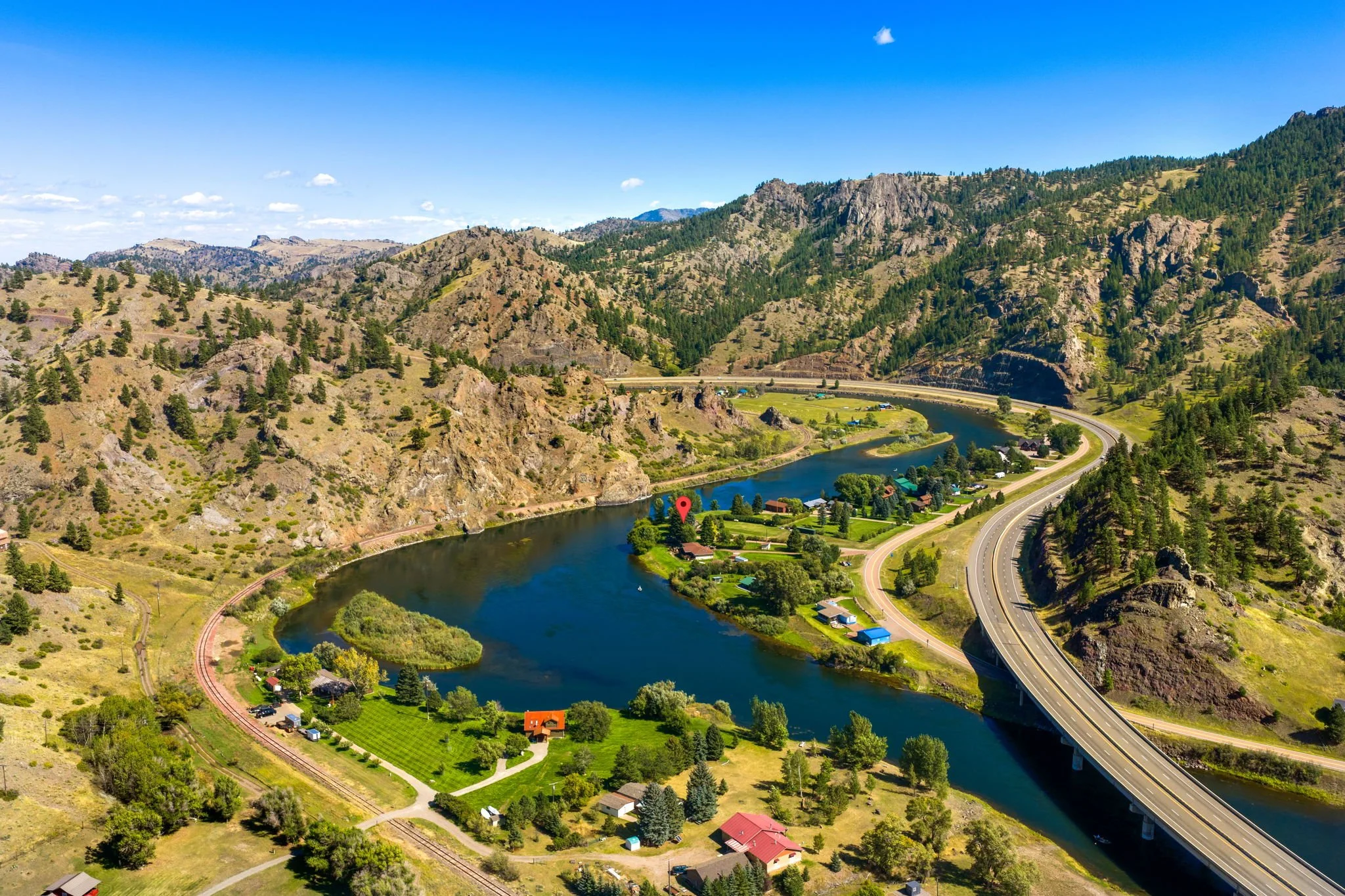 48-web-or-mls-REP-Space-Tagues-Place-2956-Old-US-Highway-91-Cascade-MT (48).jpg
