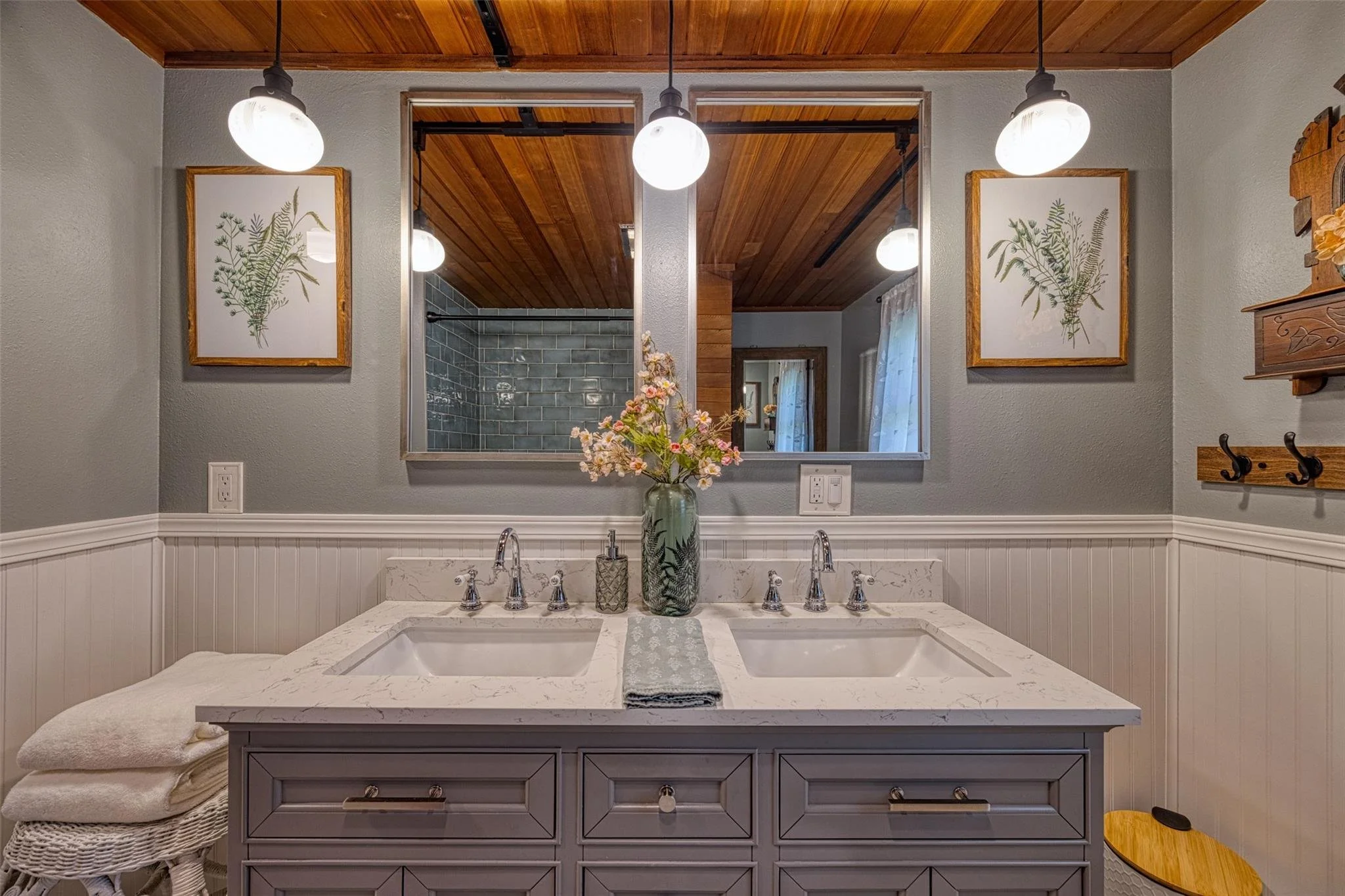 8 N Cooper Lane 46.jpg