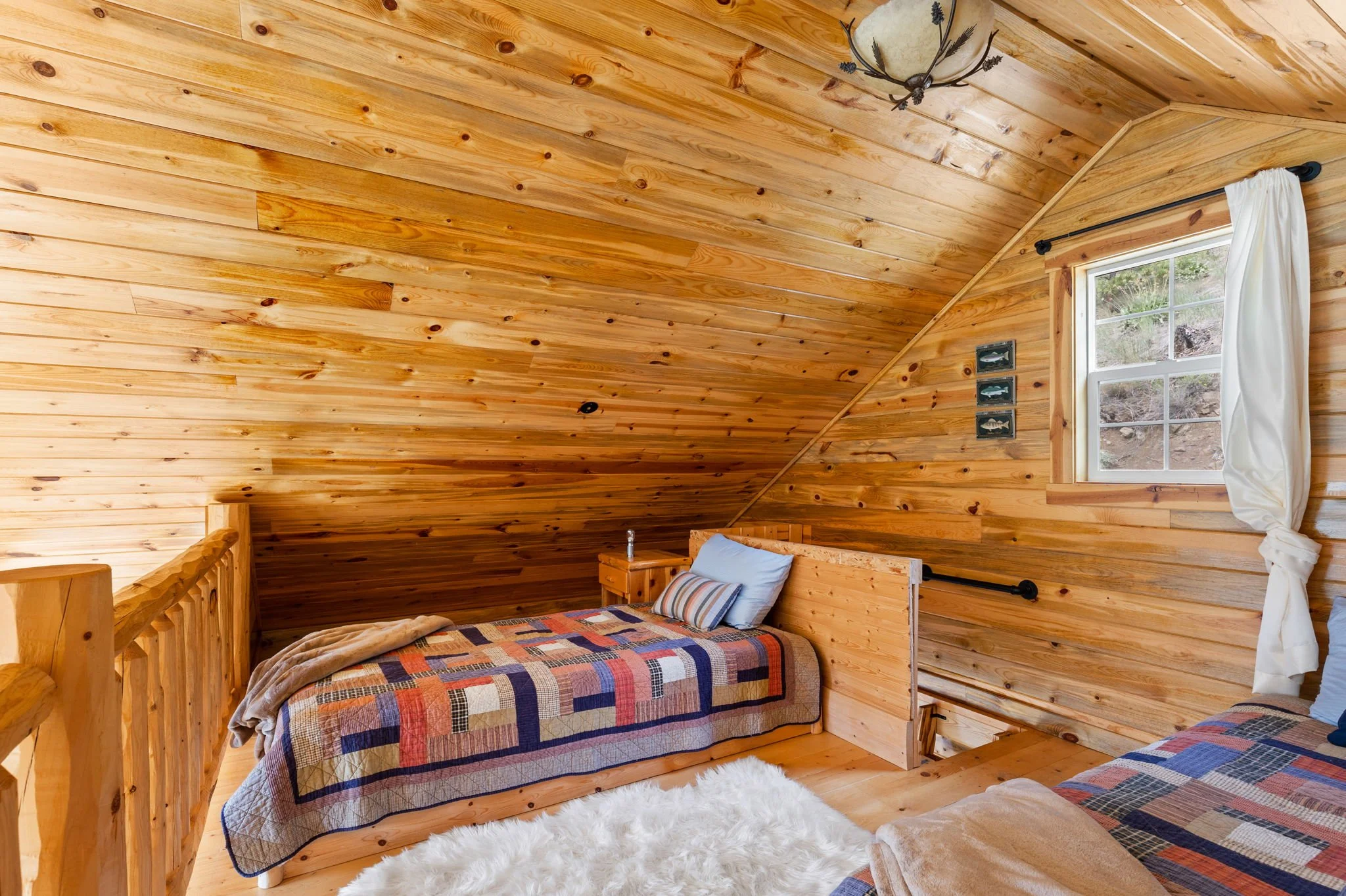 35-web-or-mls-REP-Space-84-Sugarloaf-Mountain-Lane-Cascade-MT (35).jpg