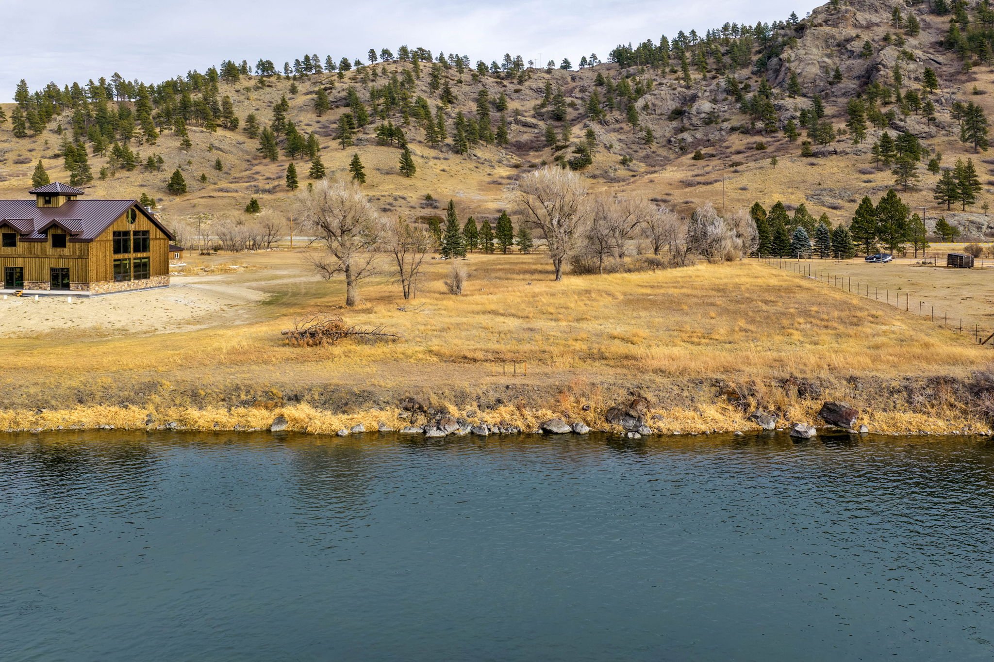 13-web-or-mls-REP-Space-2850-Old-US-Highway-91-Cascade-MT (13).jpg