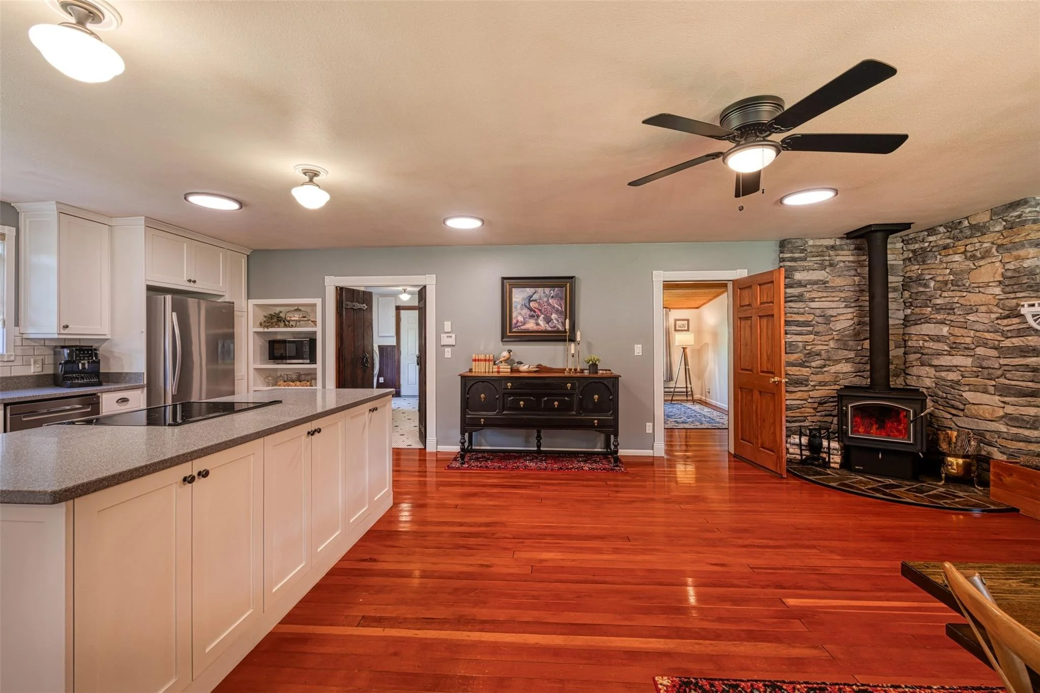 8 N Cooper Lane 5.jpg