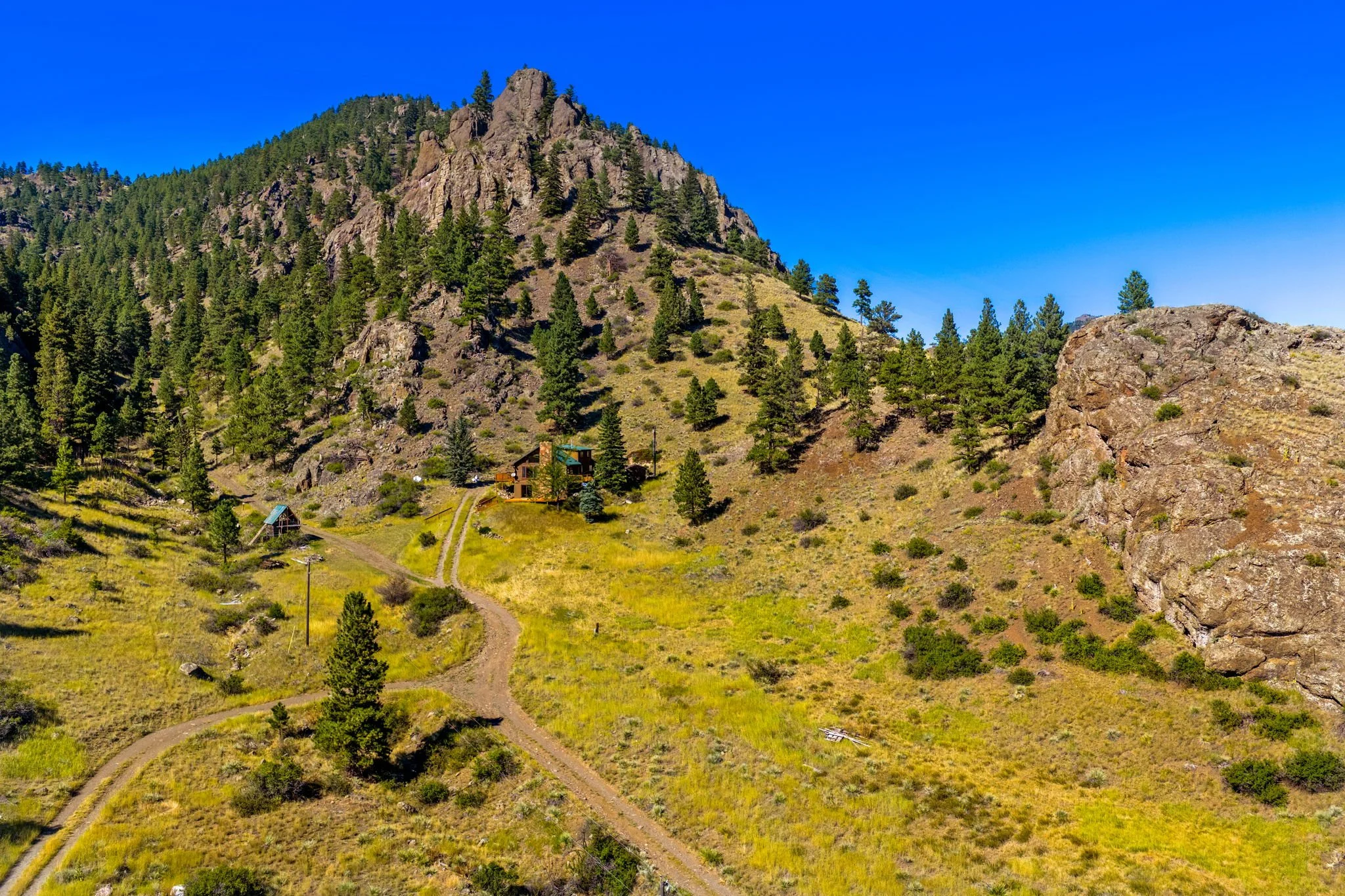 29-web-or-mls-REP-Space-47-Scenic-Valley-Lane-Cascade-MT (29).jpg
