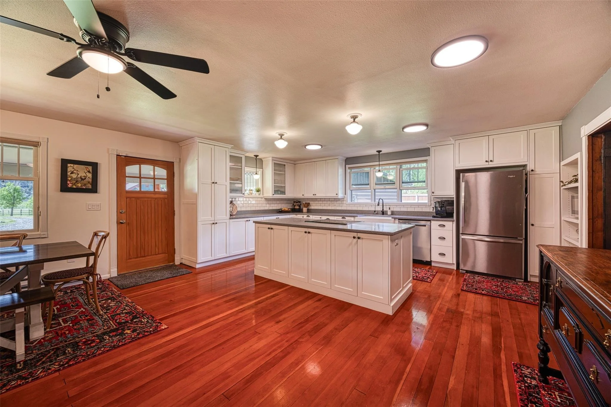 8 N Cooper Lane 7.jpg