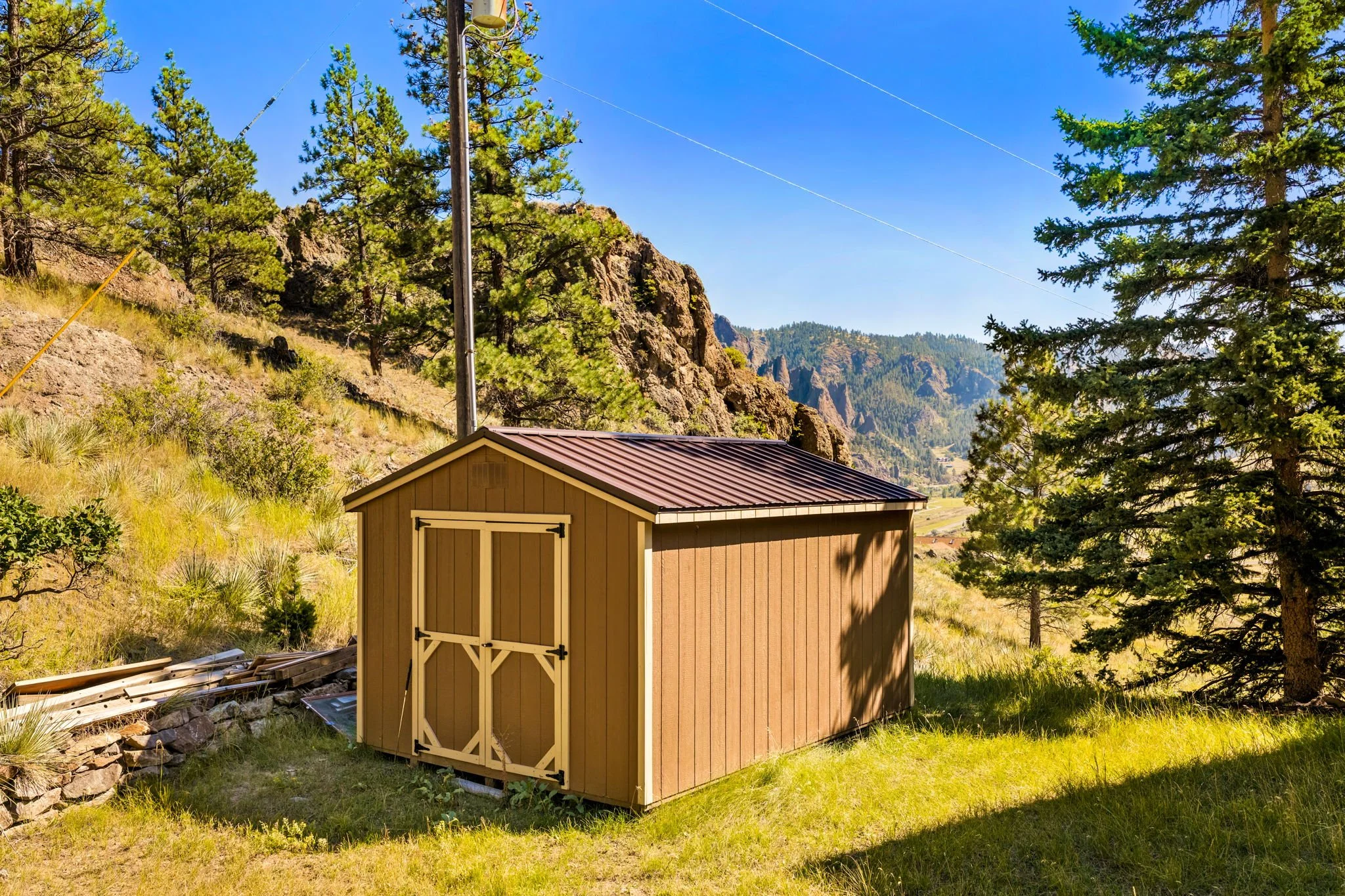 14-web-or-mls-REP-Space-47-Scenic-Valley-Lane-Cascade-MT (14).jpg