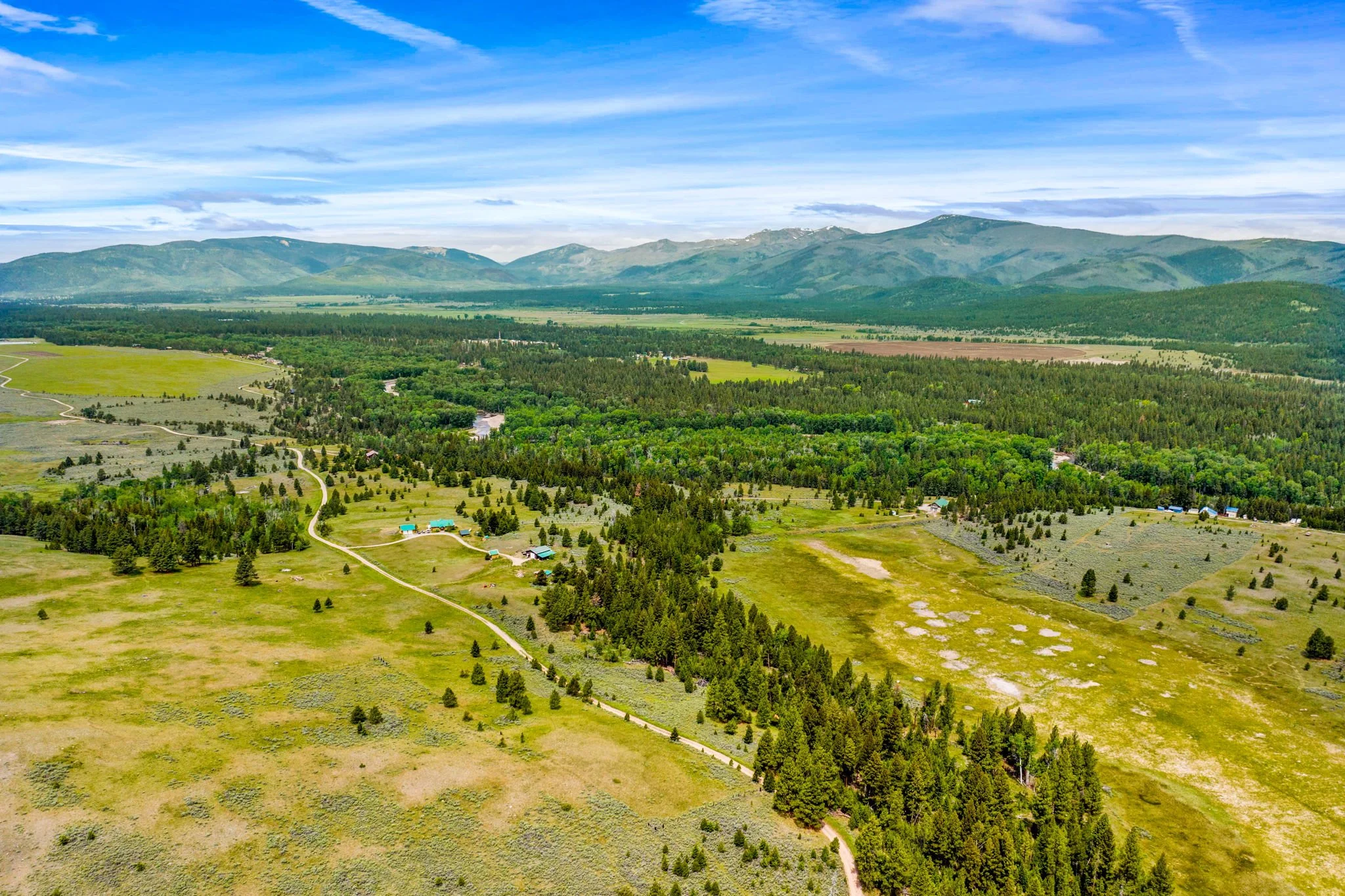 39-web-or-mls-REP-Space-3358-Strandskov-Road-Lincoln-MT (39).jpg