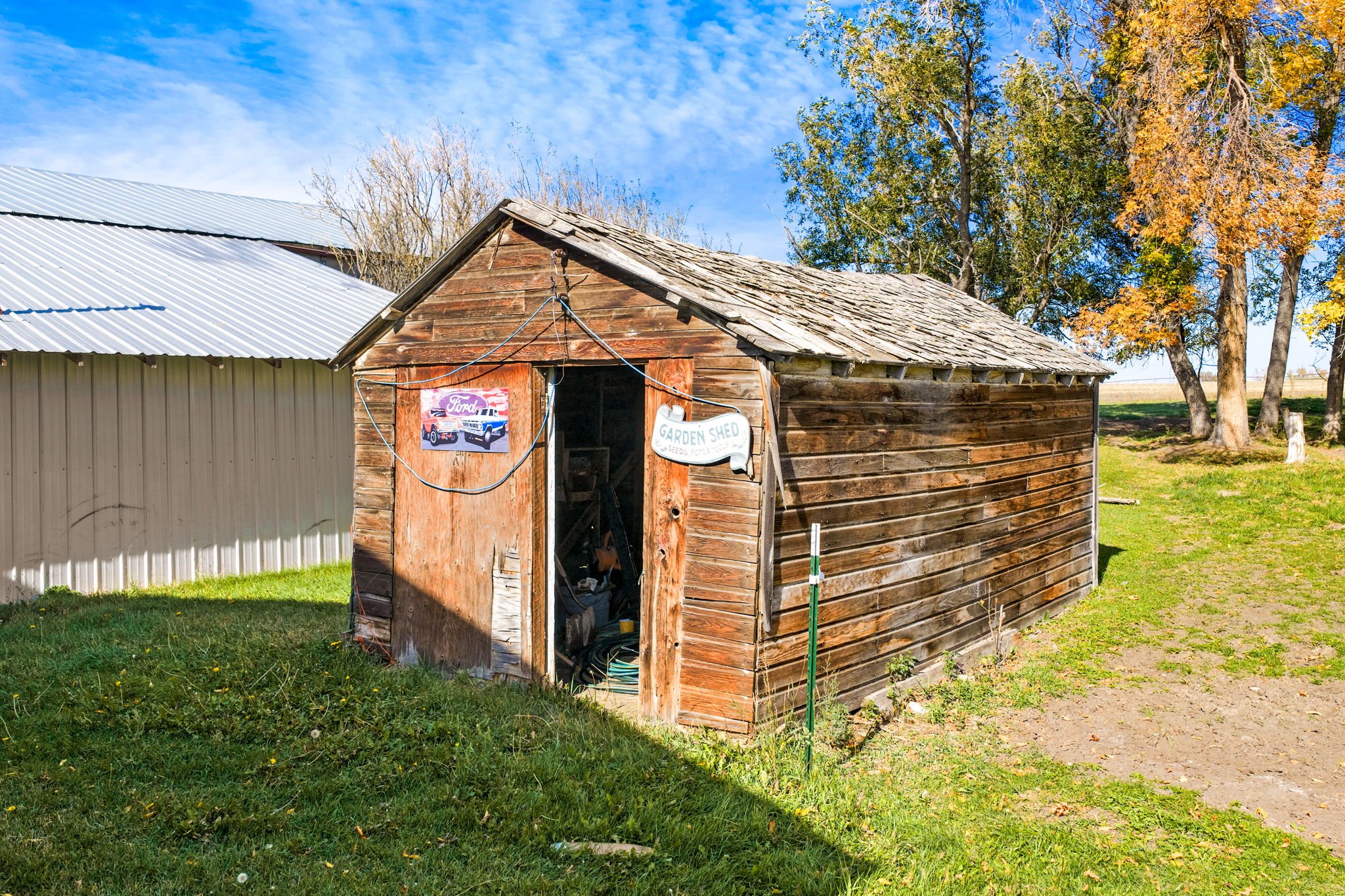 23-web-or-mls-REP-Space-7793-Old-Shelby-Road-Conrad-MT (23).jpg