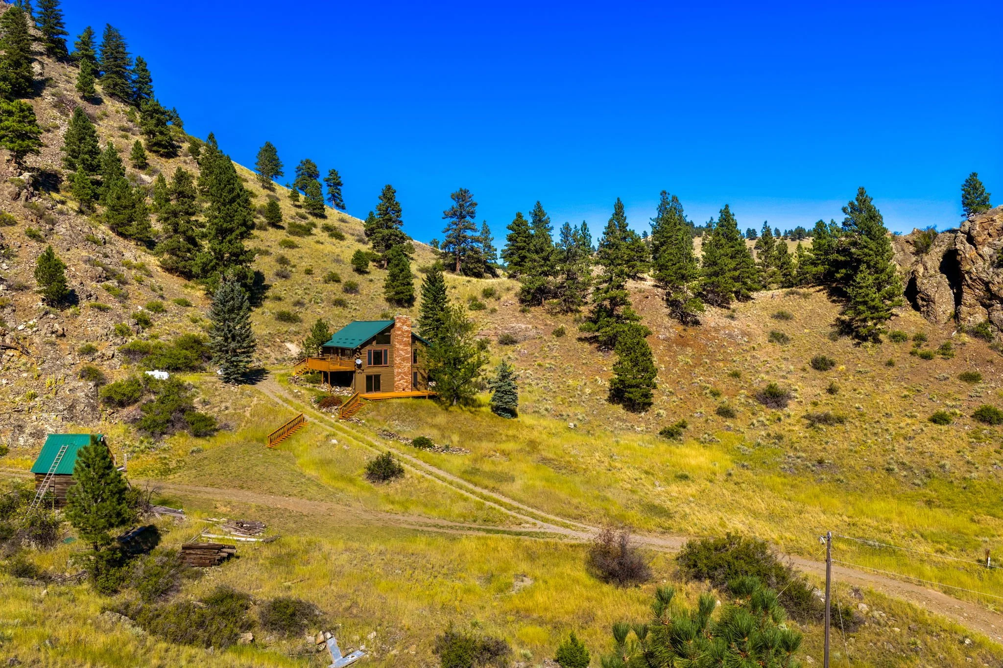 33-web-or-mls-REP-Space-47-Scenic-Valley-Lane-Cascade-MT (33).jpg