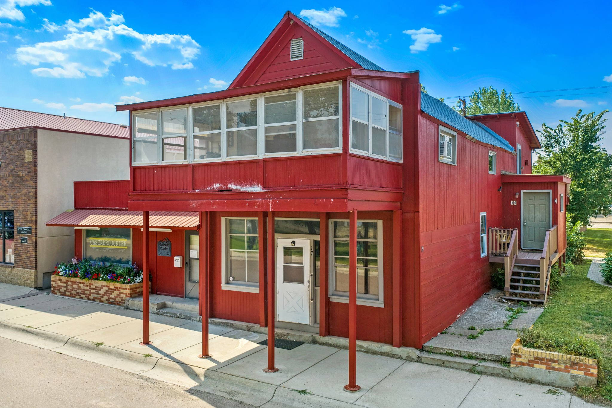 7-web-or-mls-REP-Space-17-Front-Street-North-Cascade-MT (7).jpg