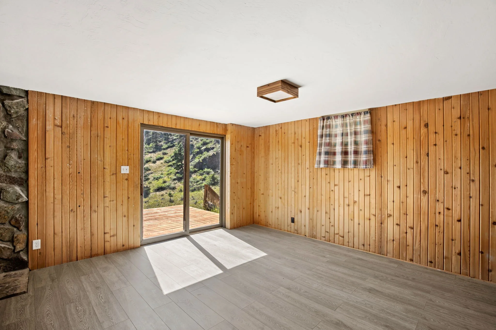 70-web-or-mls-REP-Space-47-Scenic-Valley-Lane-Cascade-MT (70).jpg