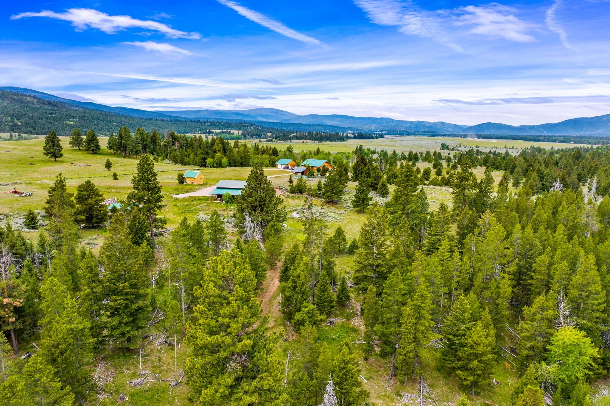 29-web-or-mls-REP-Space-3358-Strandskov-Road-Lincoln-MT (29).jpg