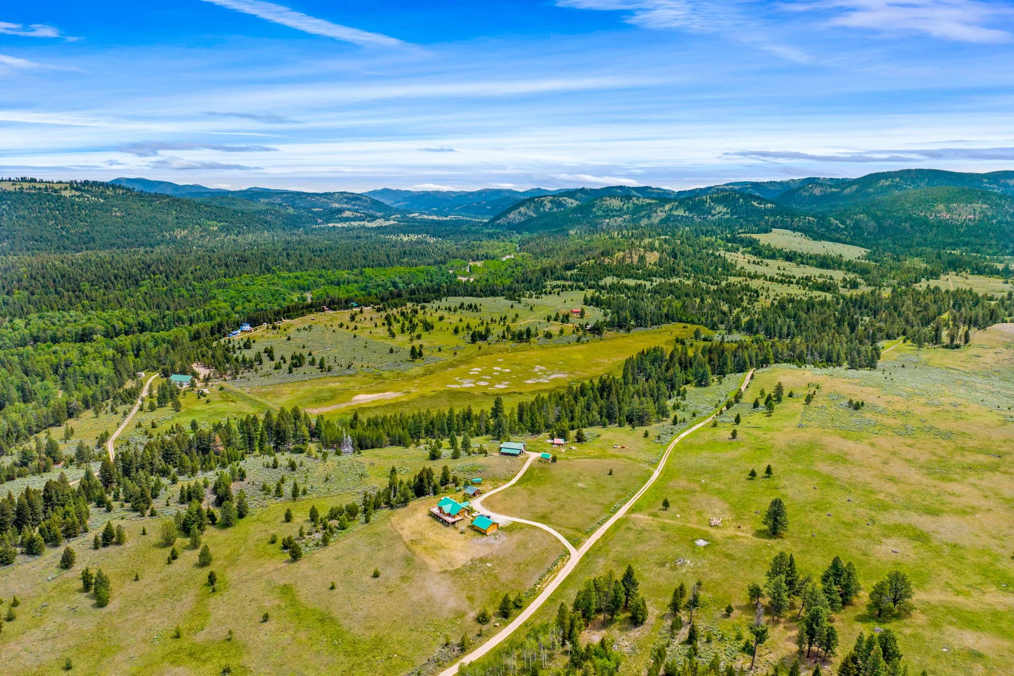 35-web-or-mls-REP-Space-3358-Strandskov-Road-Lincoln-MT (35).jpg