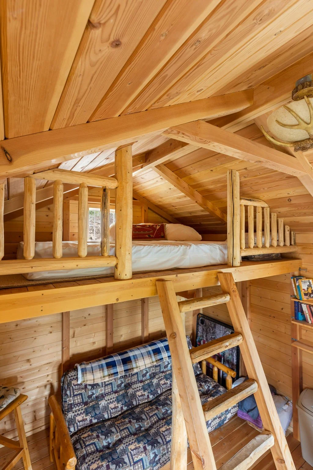 44-web-or-mls-REP-Space-84-Sugarloaf-Mountain-Lane-Cascade-MT (44).jpg