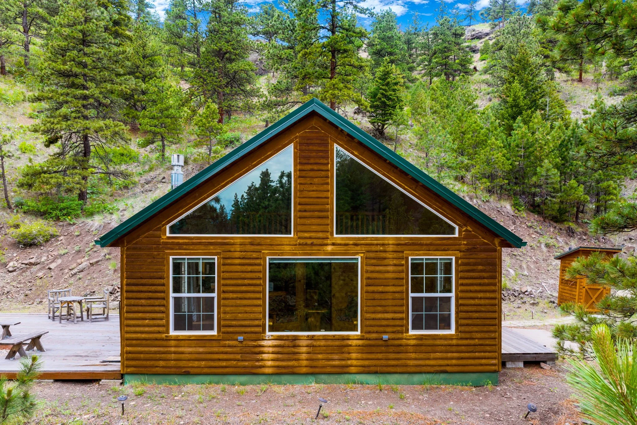 luxury cabins in Montana.jpg