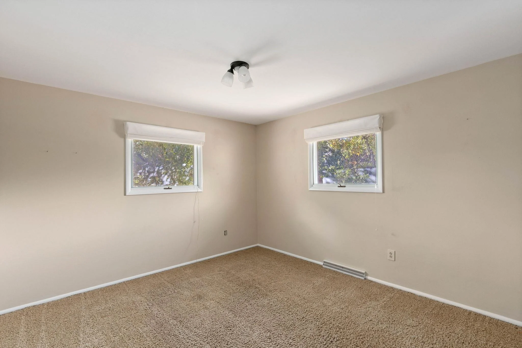 Cute room.jpg