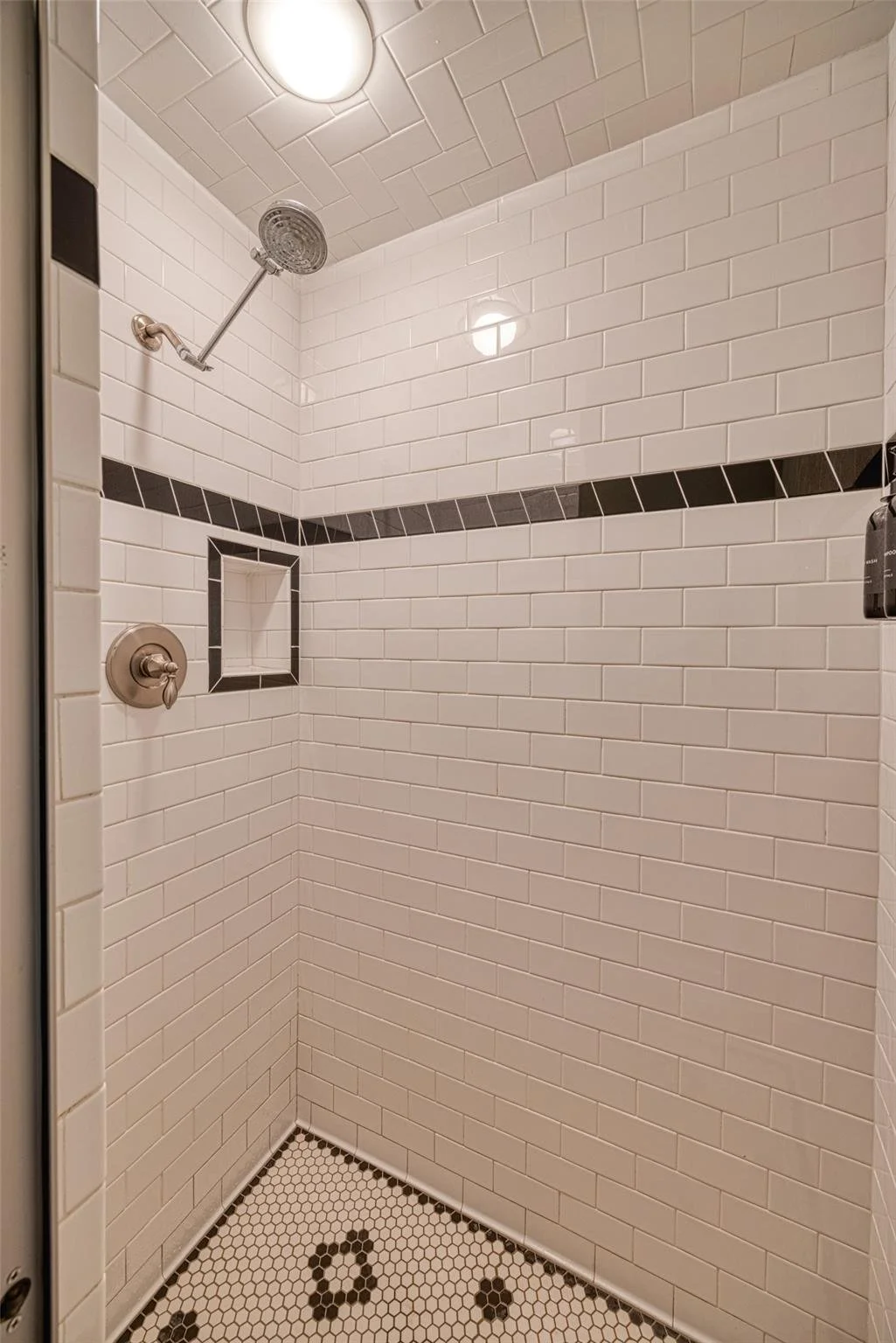 8 N Cooper Lane 19.jpg