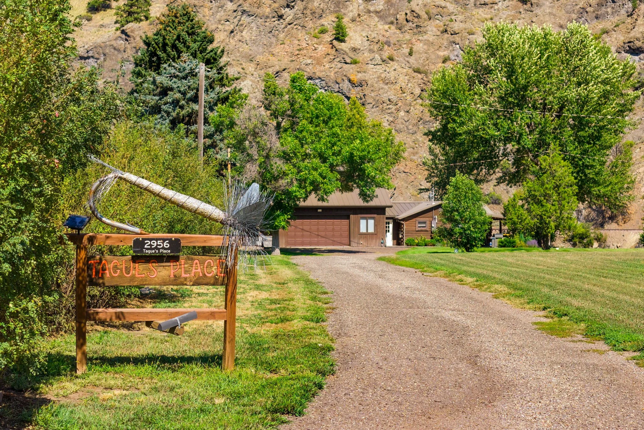 22-web-or-mls-REP-Space-Tagues-Place-2956-Old-US-Highway-91-Cascade-MT (22).jpg