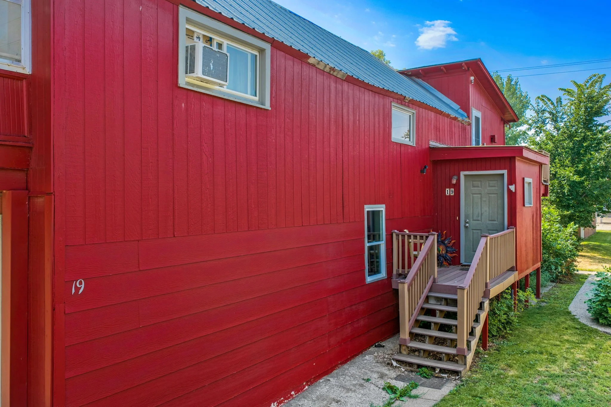 8-web-or-mls-REP-Space-17-Front-Street-North-Cascade-MT (8).jpg