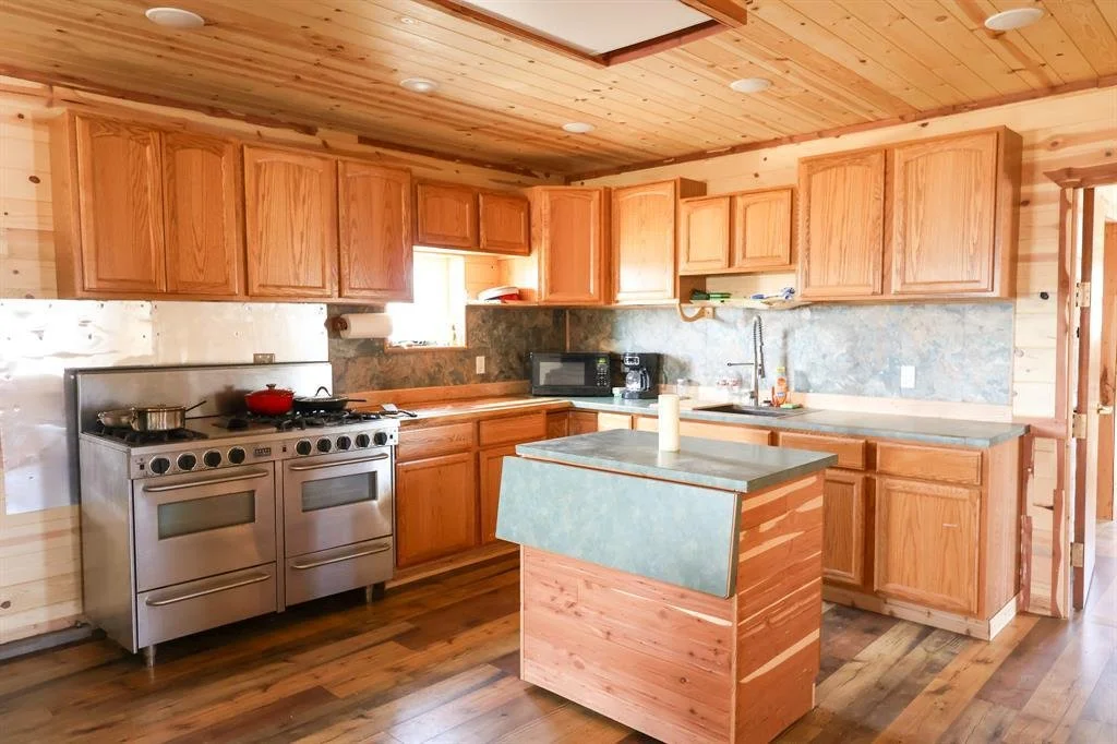 Log cabin kitchen.jpg