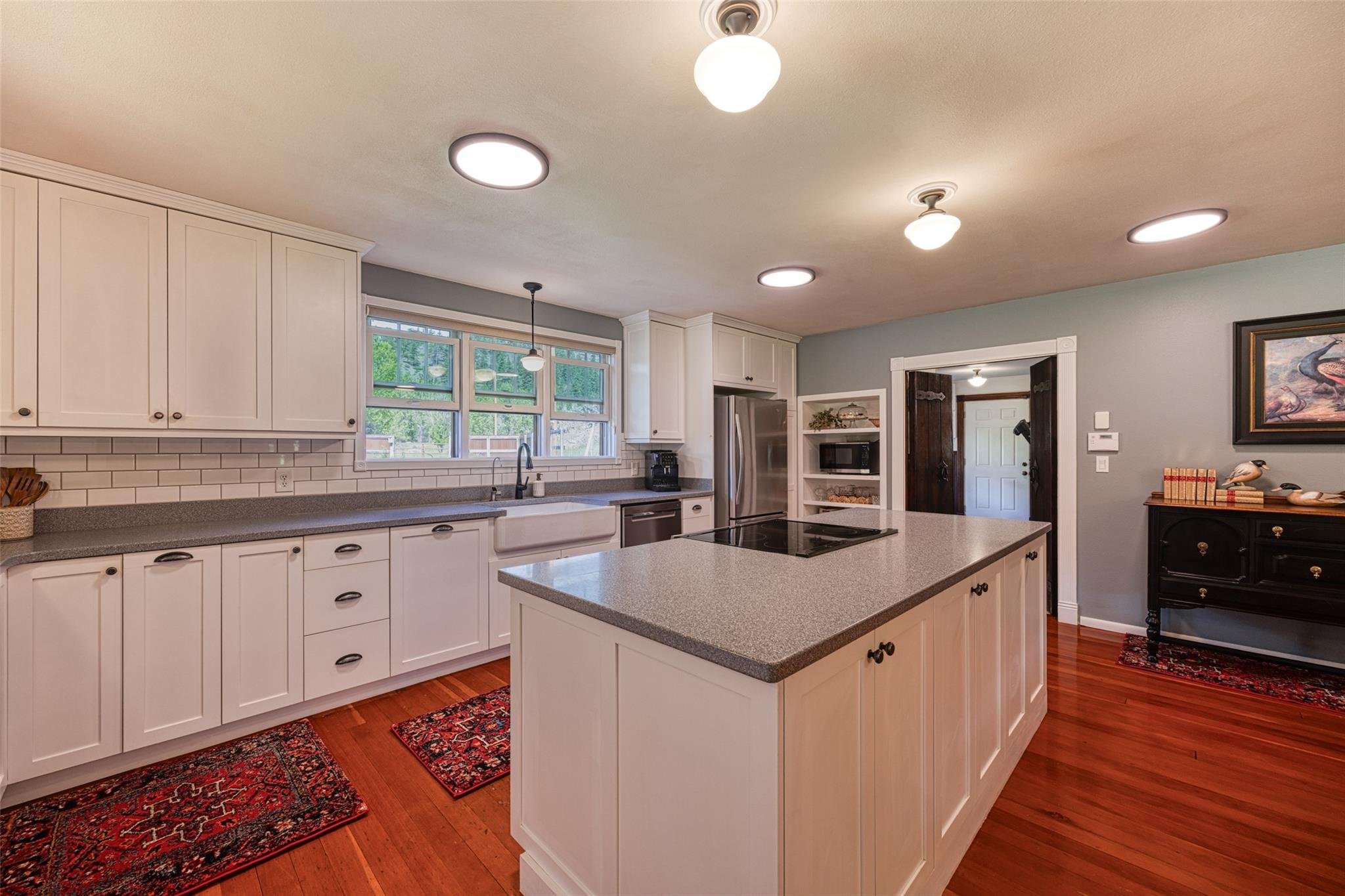 8 N Cooper Lane 6.jpg