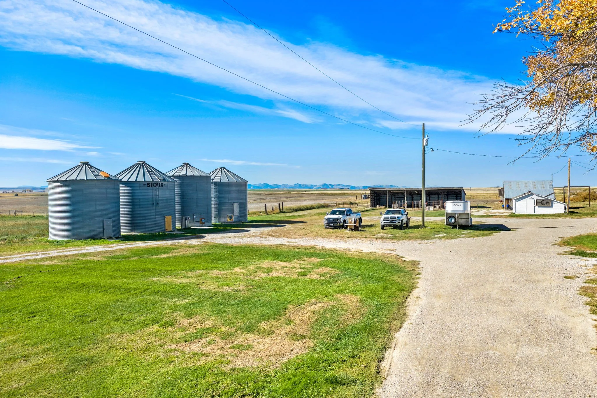 14-web-or-mls-REP-Space-7793-Old-Shelby-Road-Conrad-MT (14).jpg