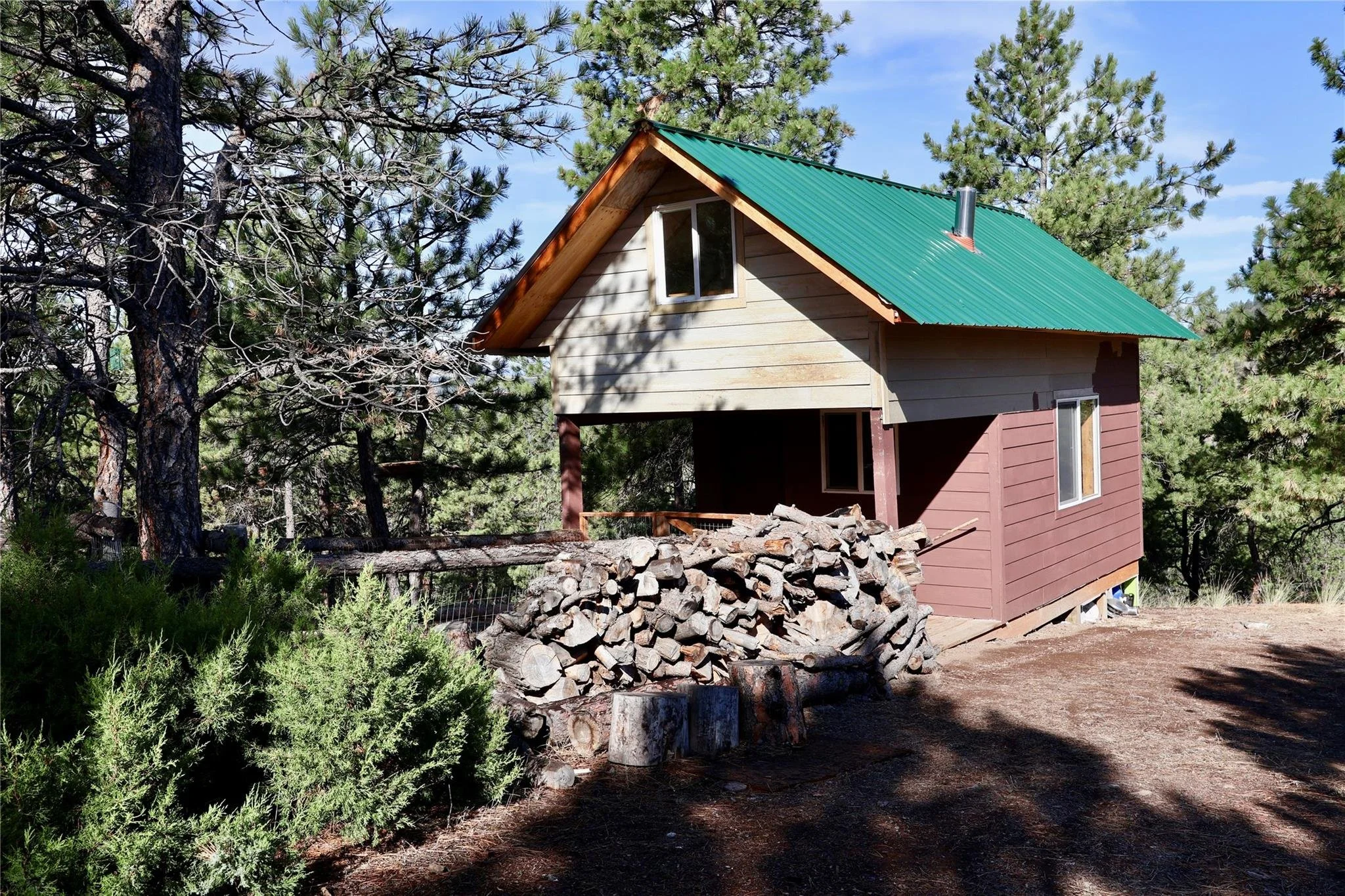 Cabin20.jpg