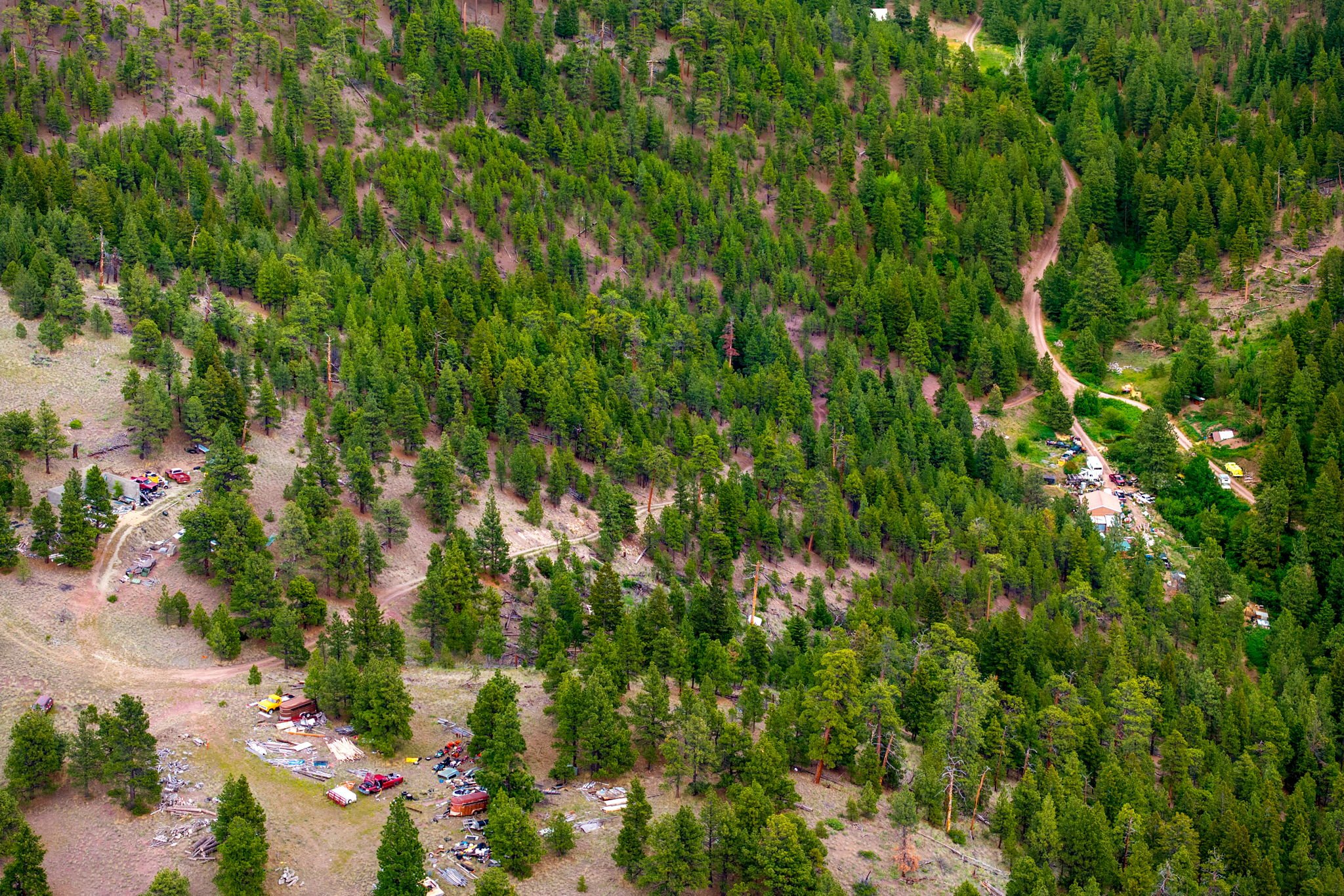 Properties in the 406.jpg