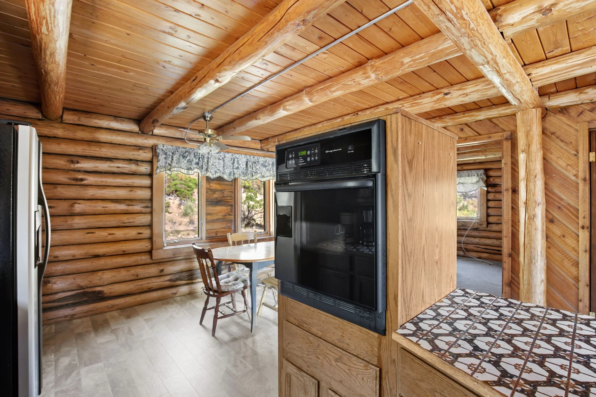 52-web-or-mls-REP-Space-47-Scenic-Valley-Lane-Cascade-MT (52).jpg