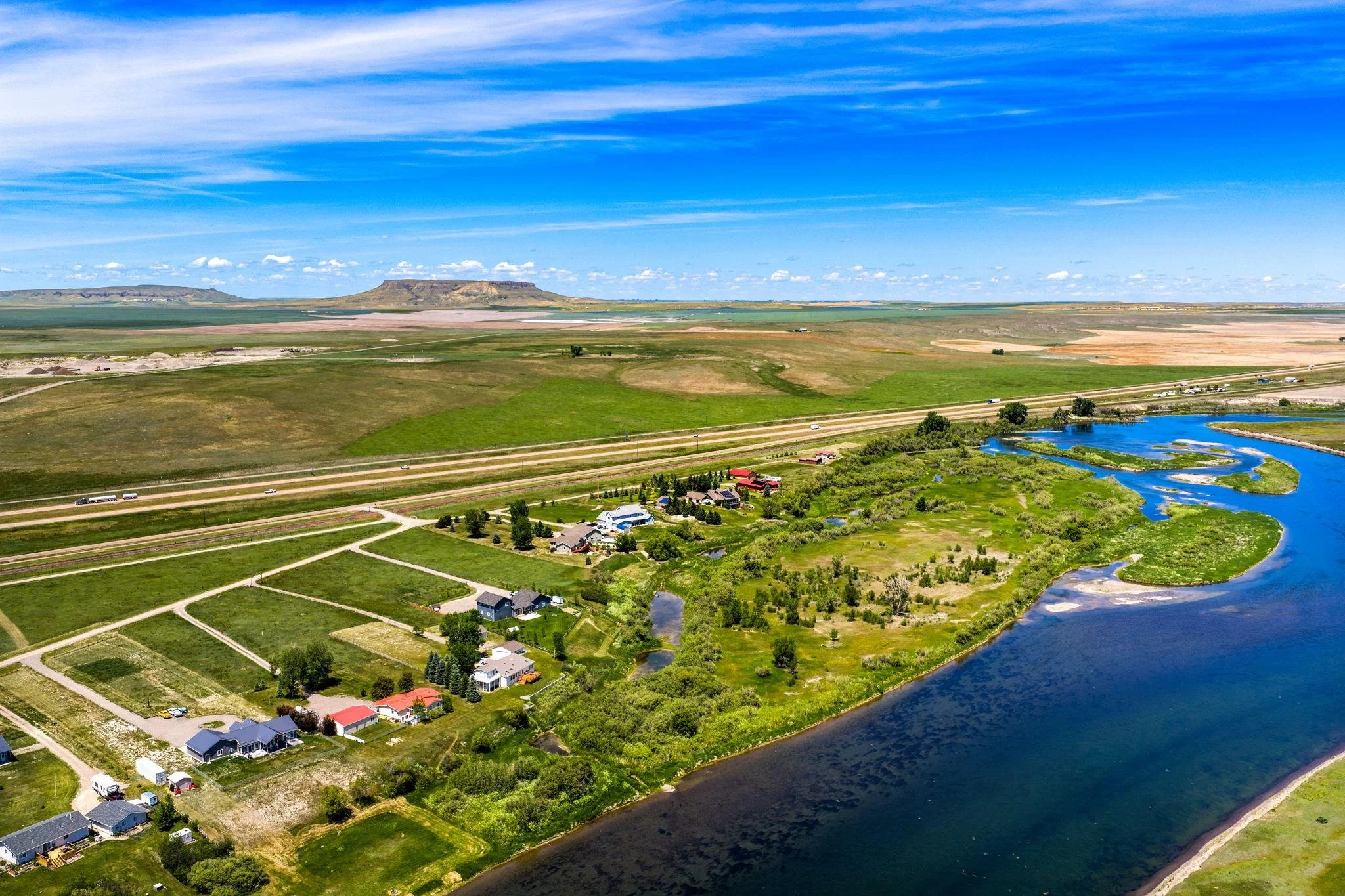 Nhn Willow Bend Ln Cascade, MT 59421