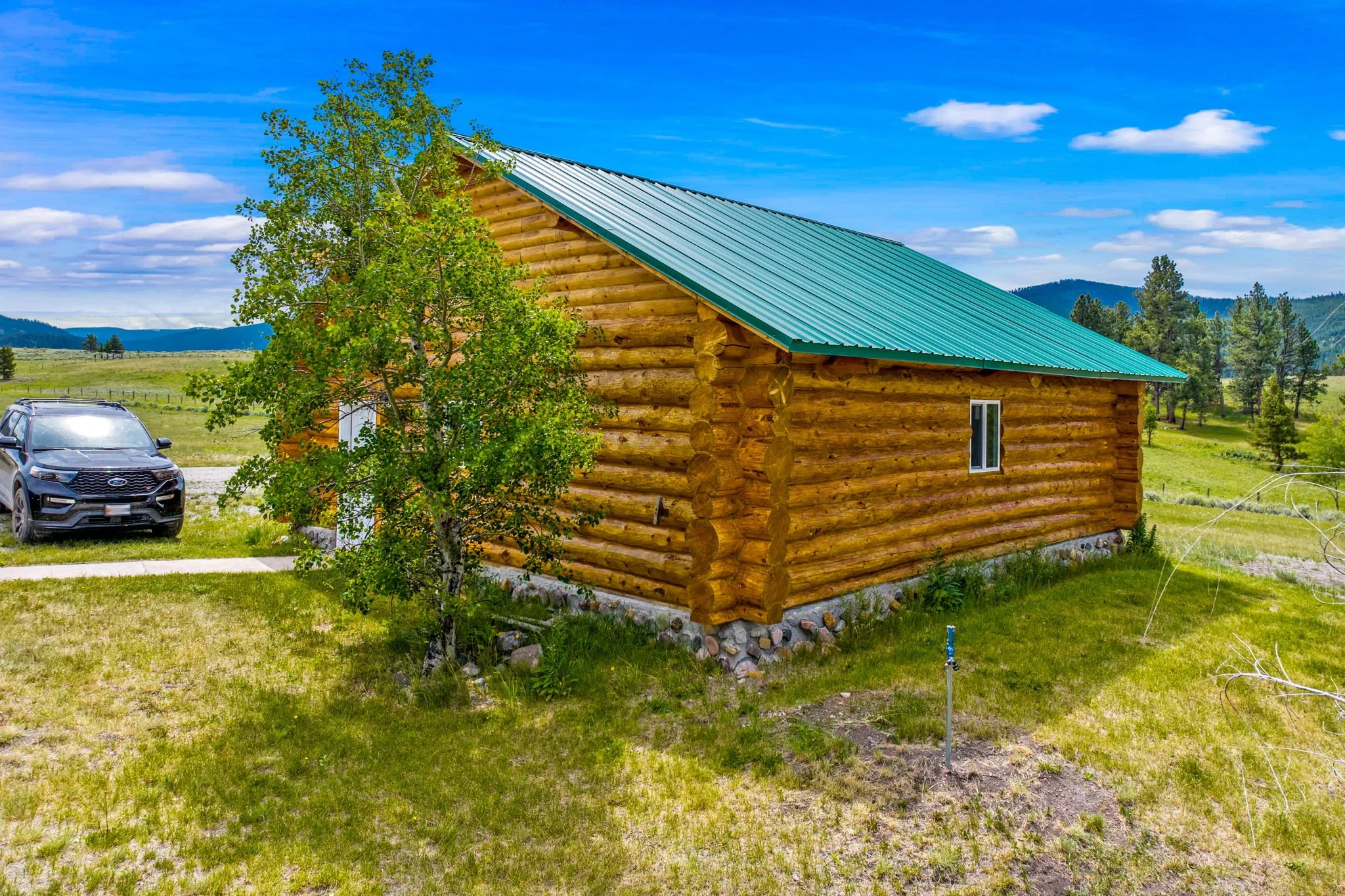 22-web-or-mls-REP-Space-3358-Strandskov-Road-Lincoln-MT (22).jpg