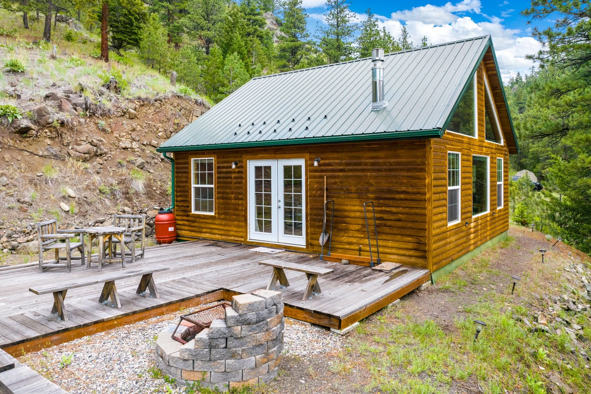 5-web-or-mls-REP-Space-84-Sugarloaf-Mountain-Lane-Cascade-MT (5).jpg