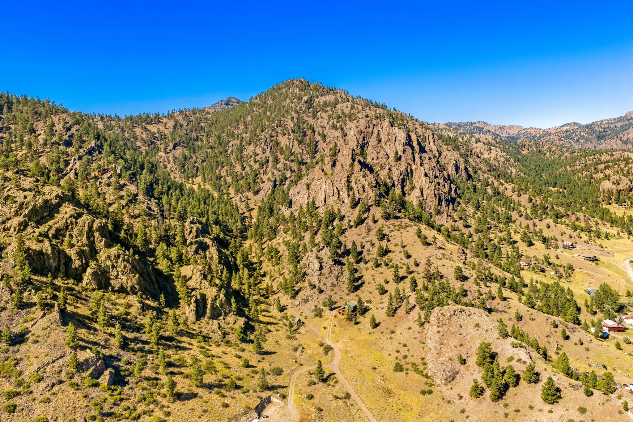 20-web-or-mls-REP-Space-47-Scenic-Valley-Lane-Cascade-MT (20).jpg