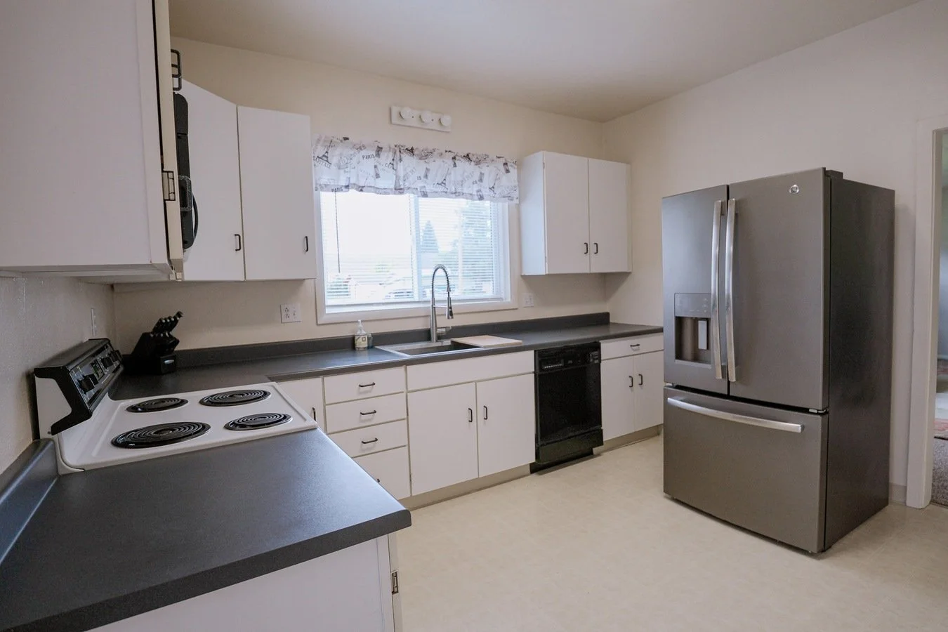 12 1st Ave S 6.jpg