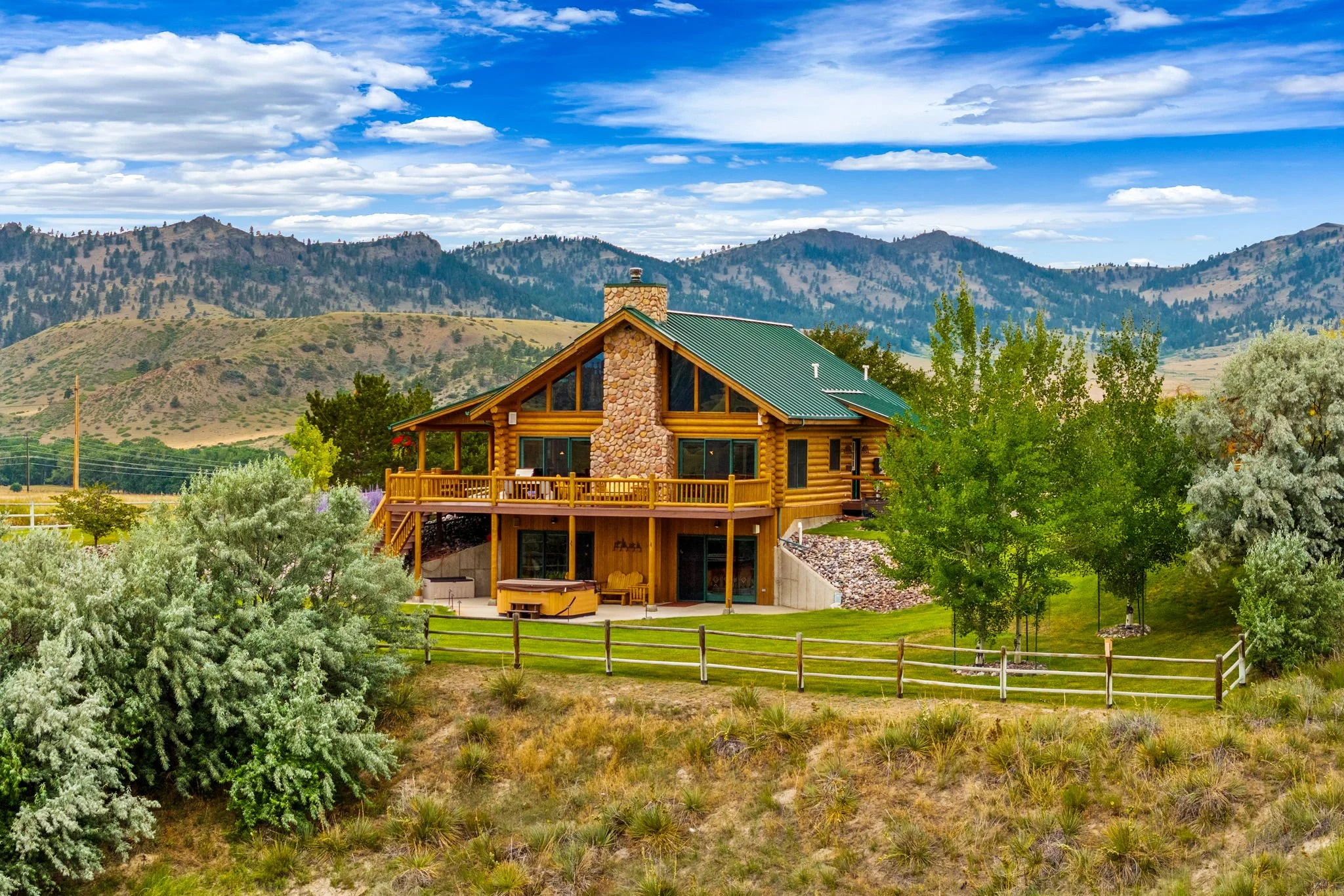 13-web-or-mls-REP-Space-1305-Craig-Frontage-Road-Wolf-Creek-MT (13).jpg