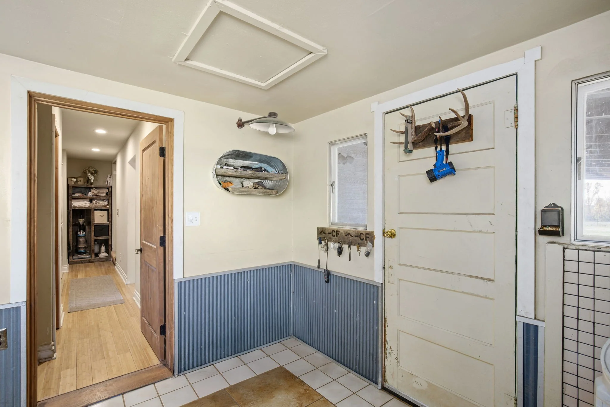 92-web-or-mls-REP-Space-7793-Old-Shelby-Road-Conrad-MT (92).jpg
